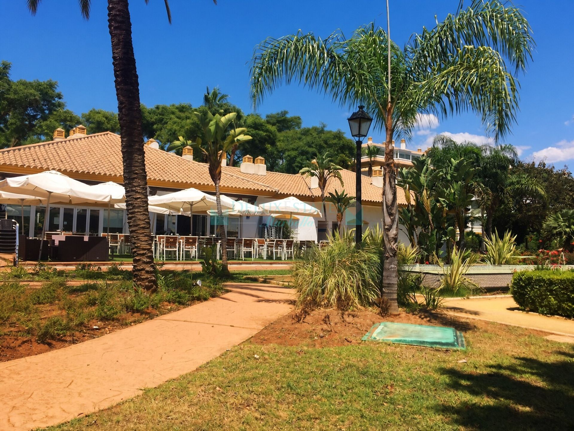 Penthouse for sale in La Dama de Noche, Nueva Andalucia