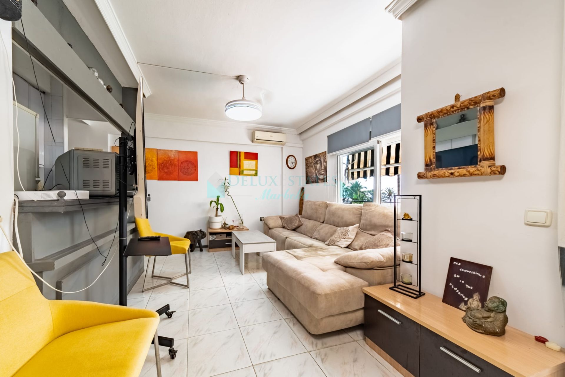 Apartment for sale in Playa Bajadilla - Puertos, Marbella