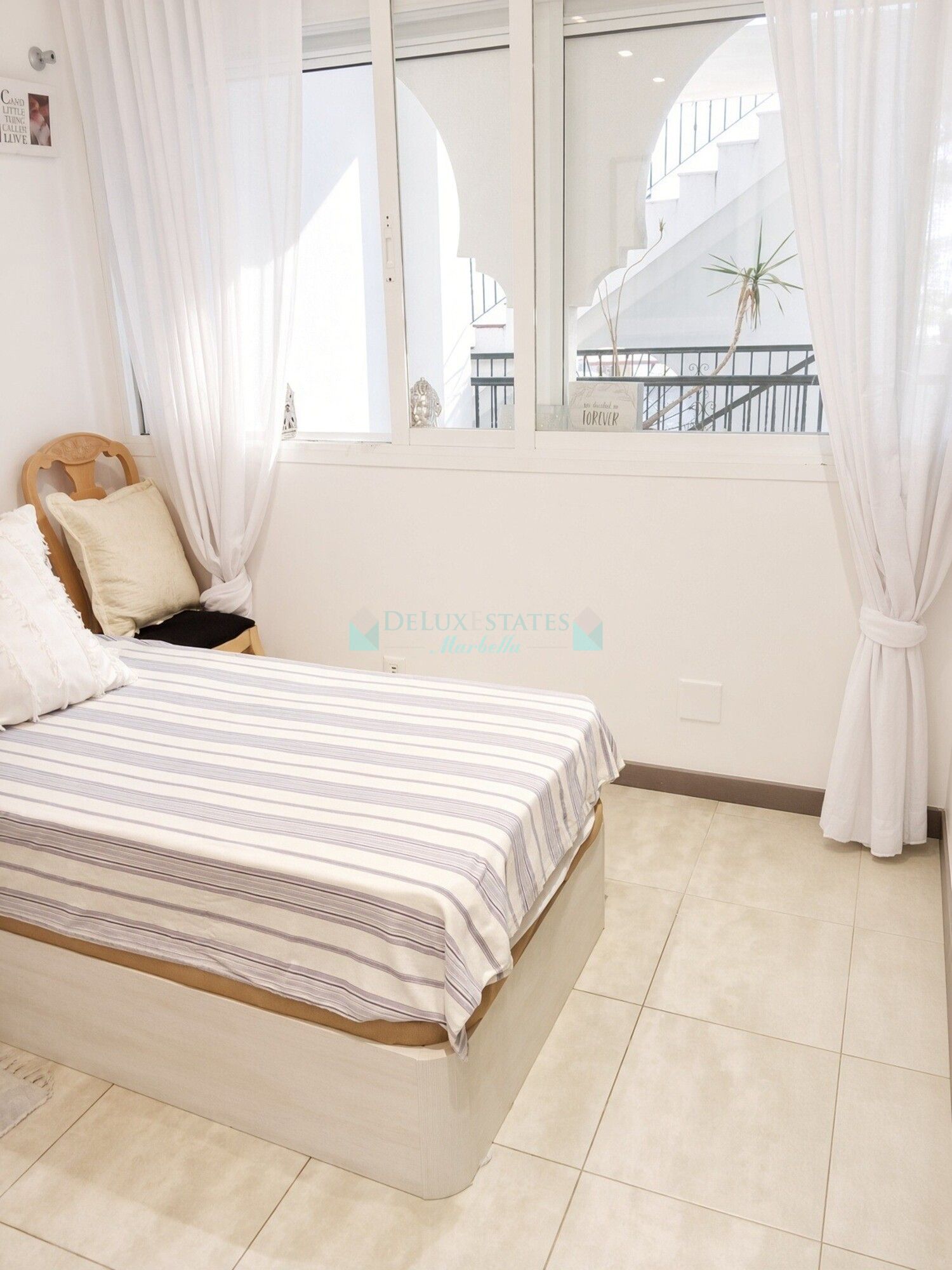 Apartamento en venta en El Presidente, Estepona