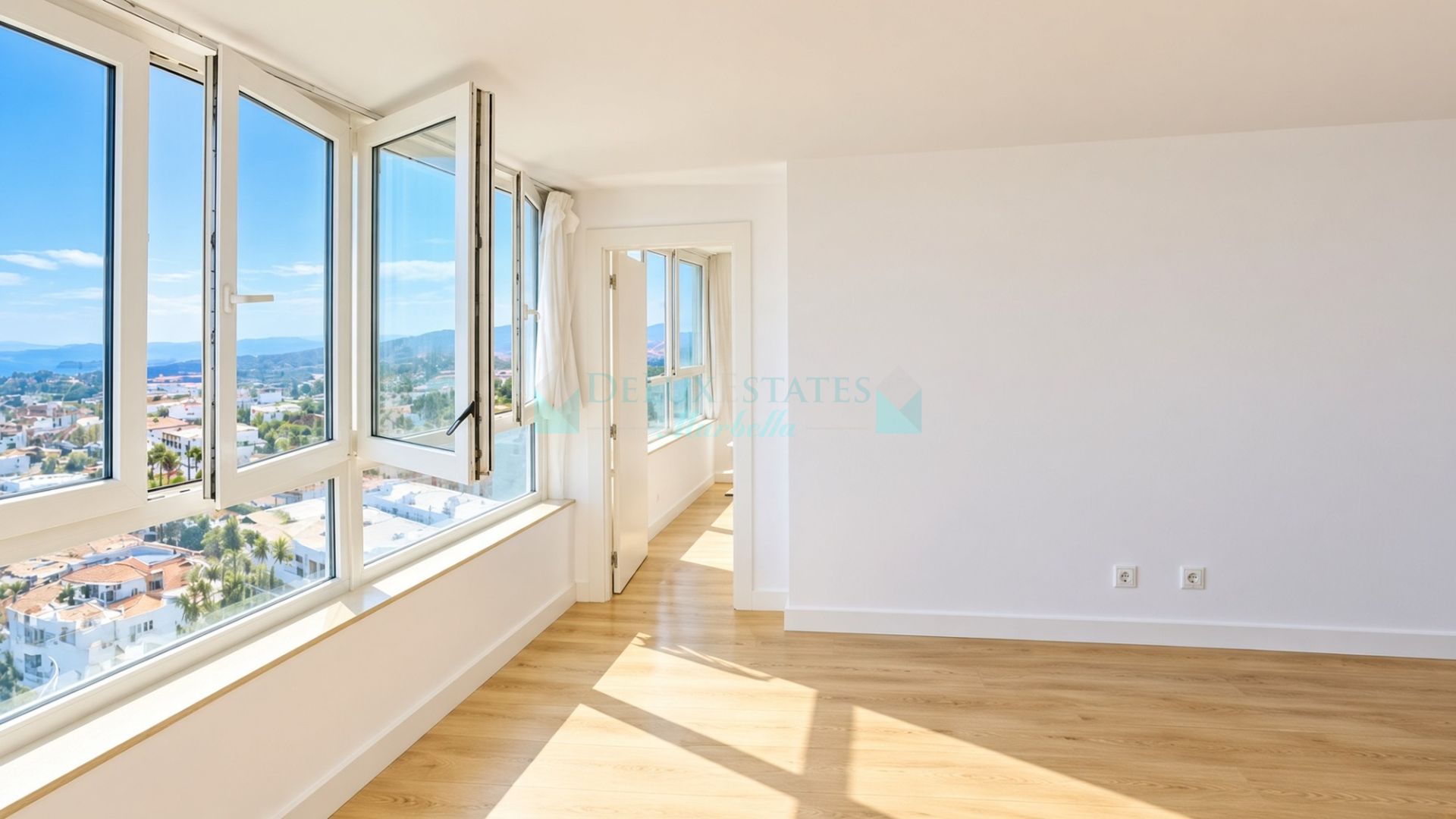 Apartment for sale in Torreguadiaro, Sotogrande