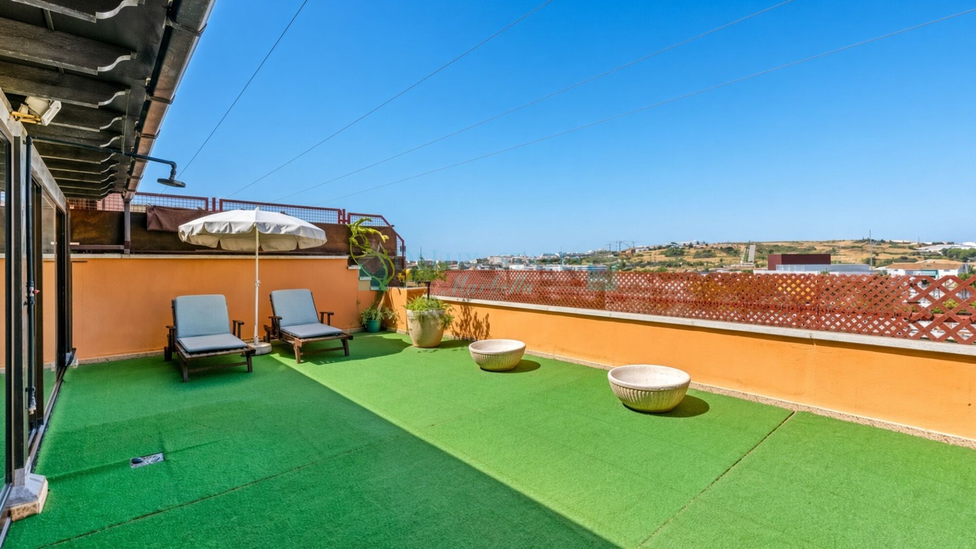 Penthouse for sale in Calvario, Estepona