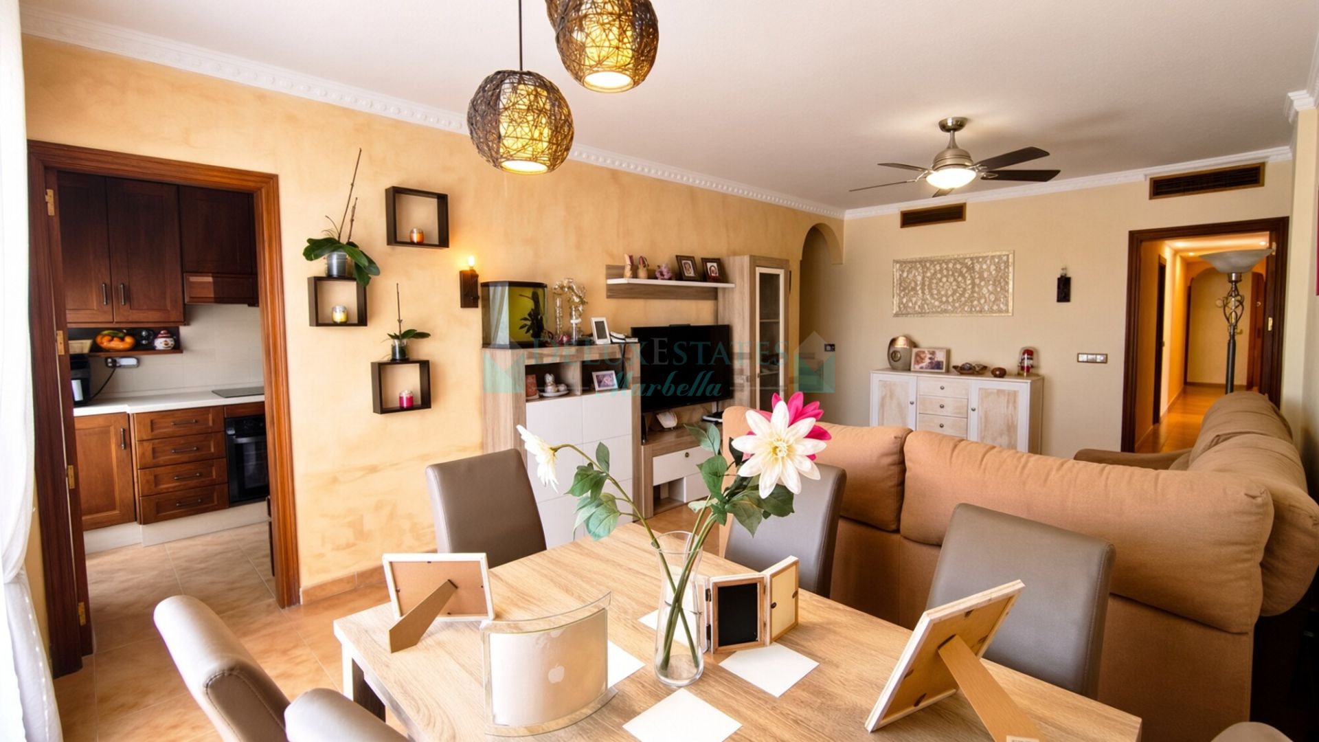 Penthouse for sale in Calvario, Estepona