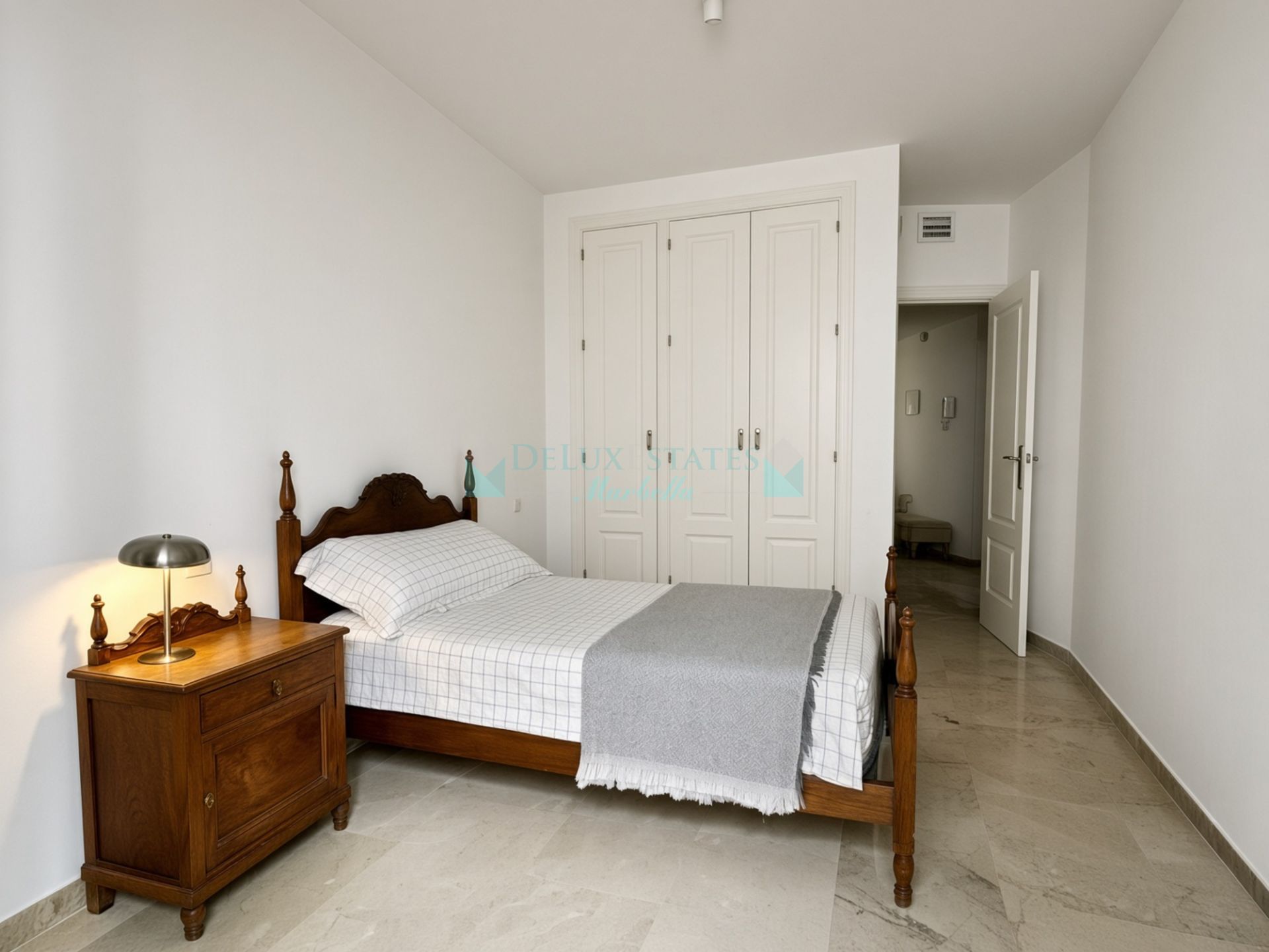 Duplex Penthouse for sale in Casco antiguo, Marbella