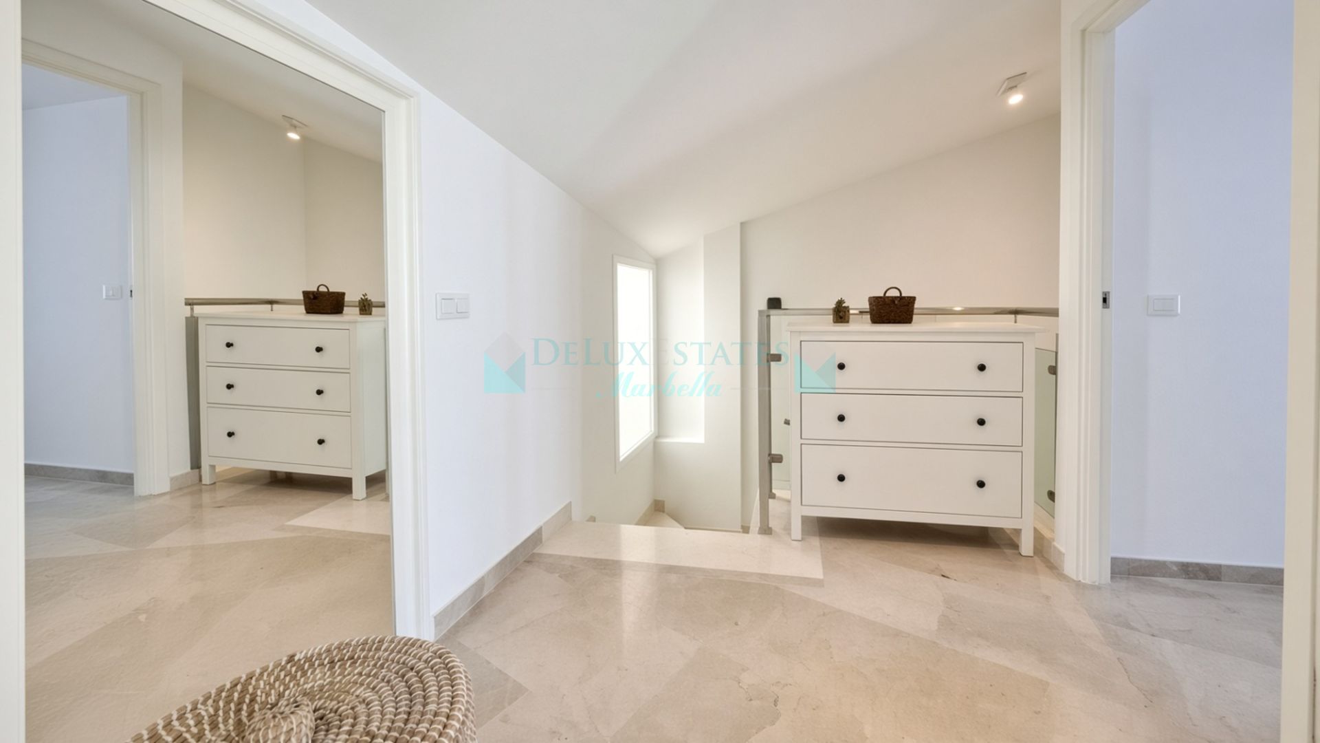 Duplex Penthouse for sale in Casco antiguo, Marbella