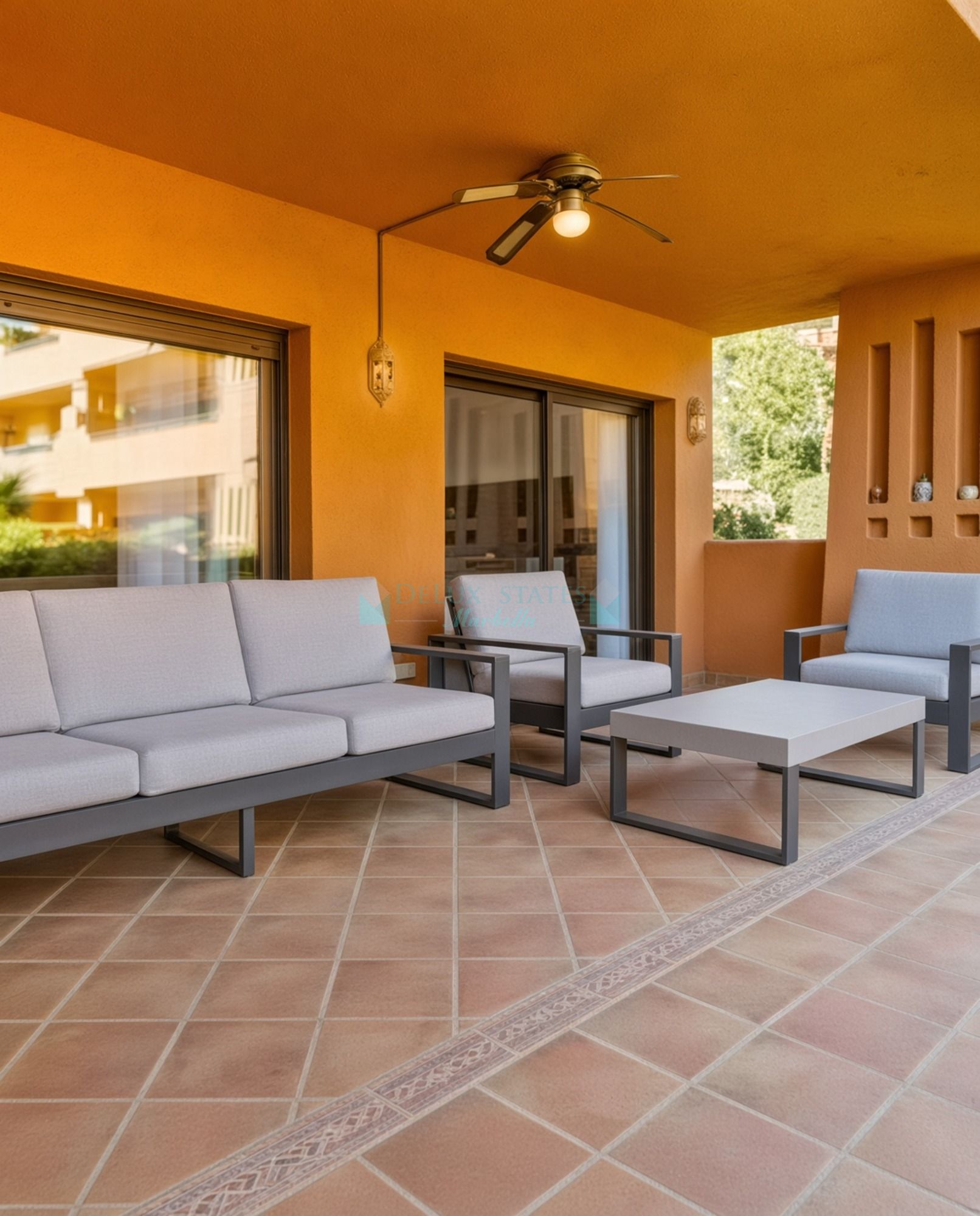 Apartamento Planta Baja en venta en Buenas Noches, Estepona