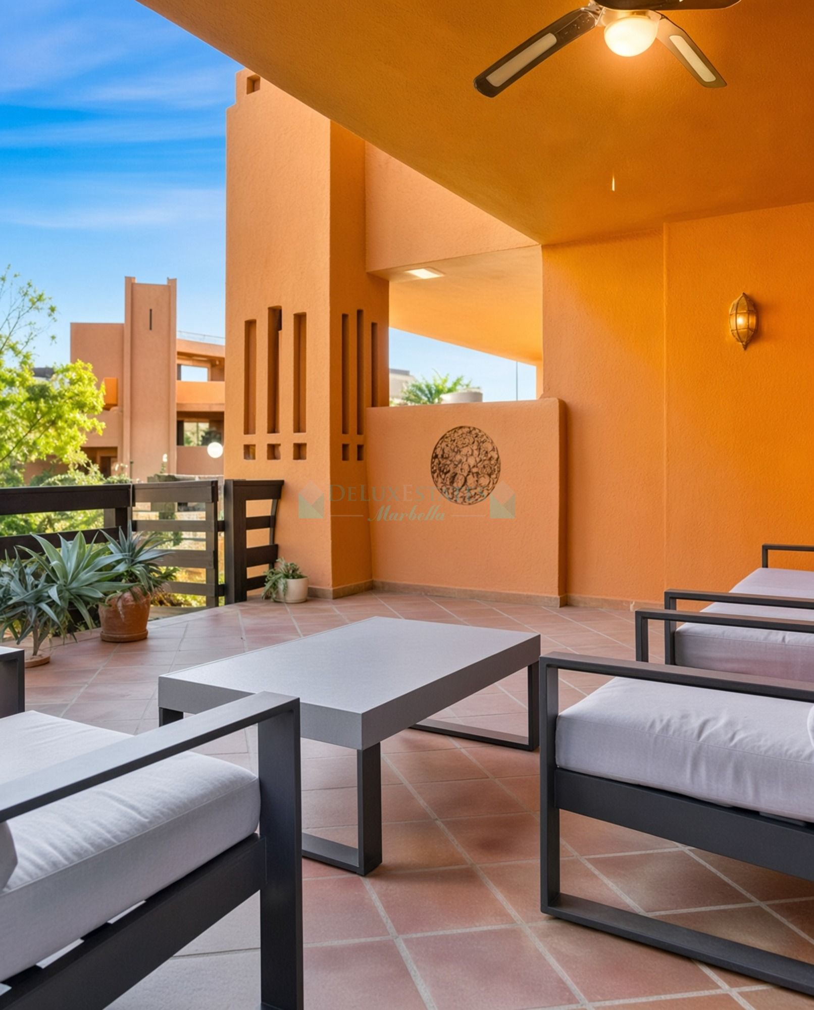 Apartamento Planta Baja en venta en Buenas Noches, Estepona