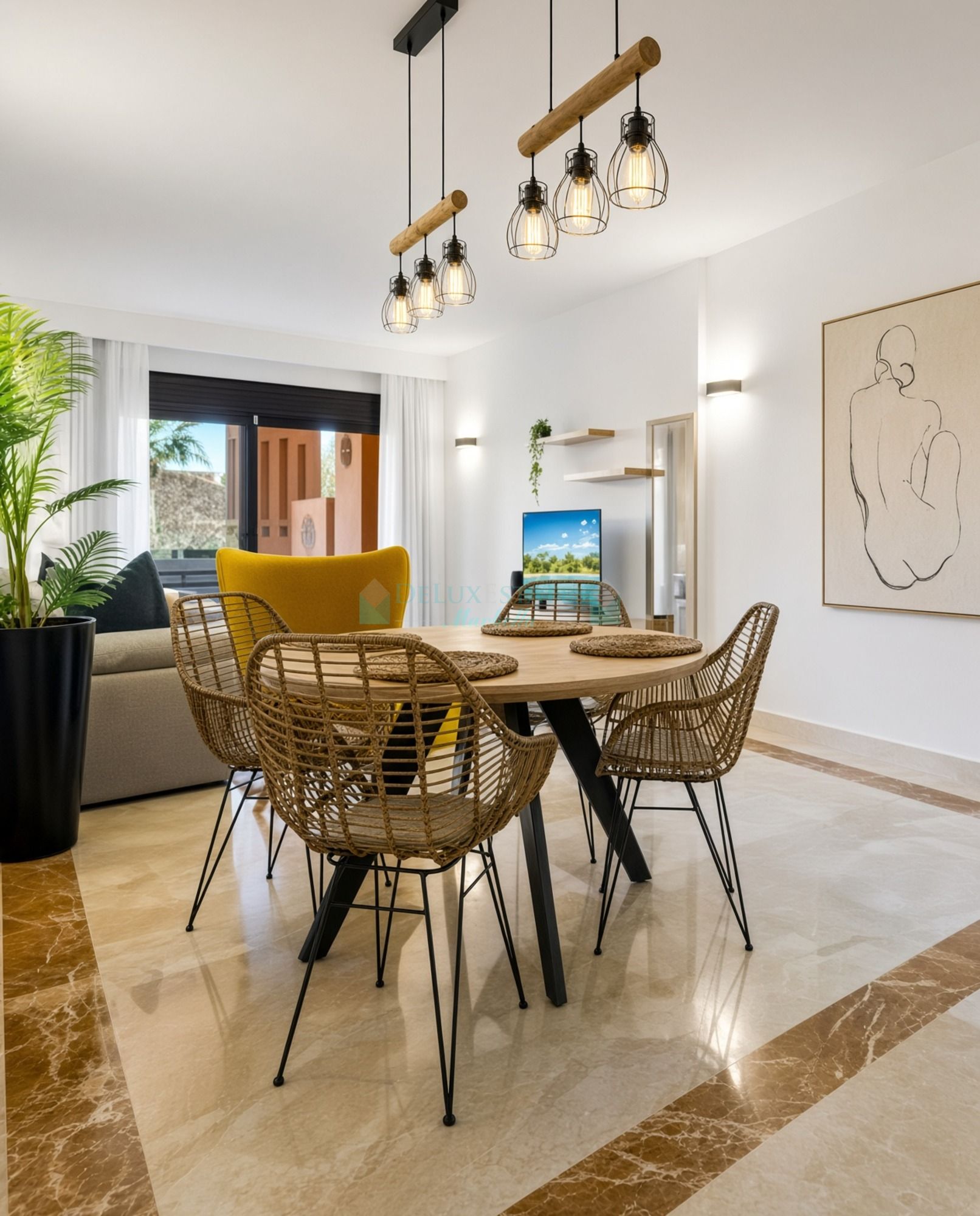 Apartamento Planta Baja en venta en Buenas Noches, Estepona