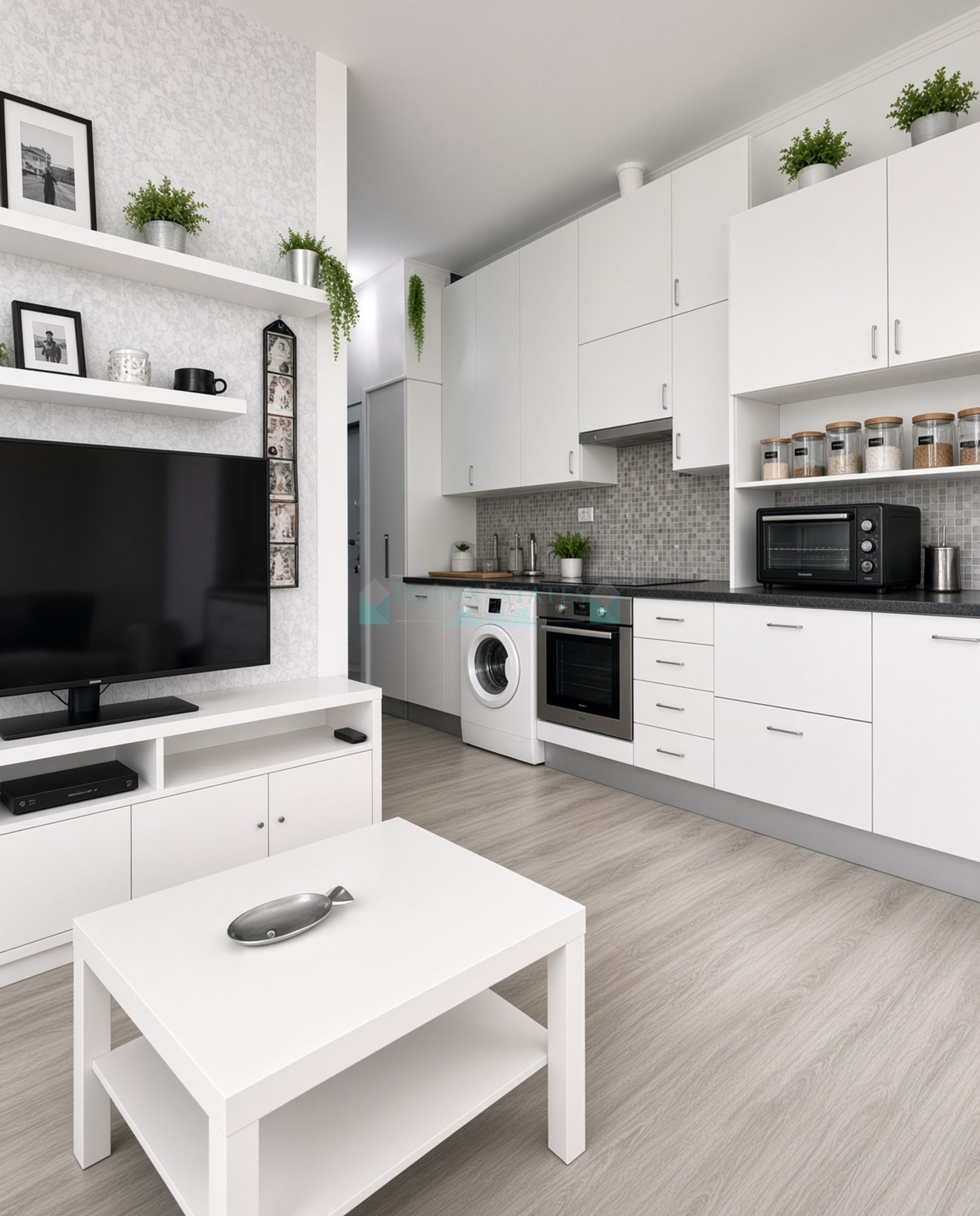 Ground Floor Apartment for sale in Divina Pastora, Marbella