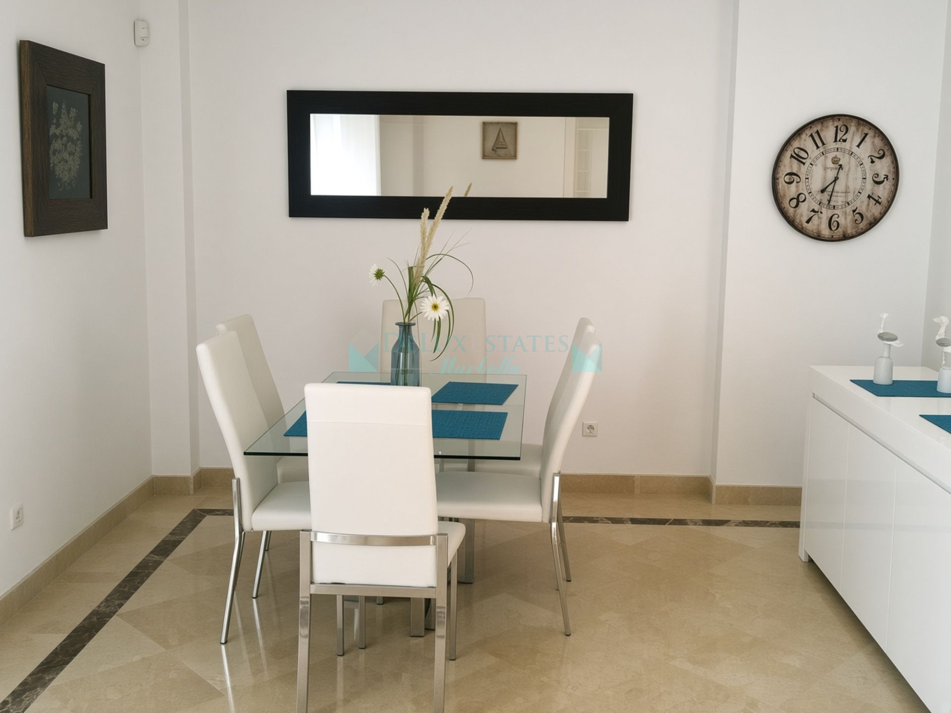 Apartment for sale in Isla Tortuga, Sotogrande