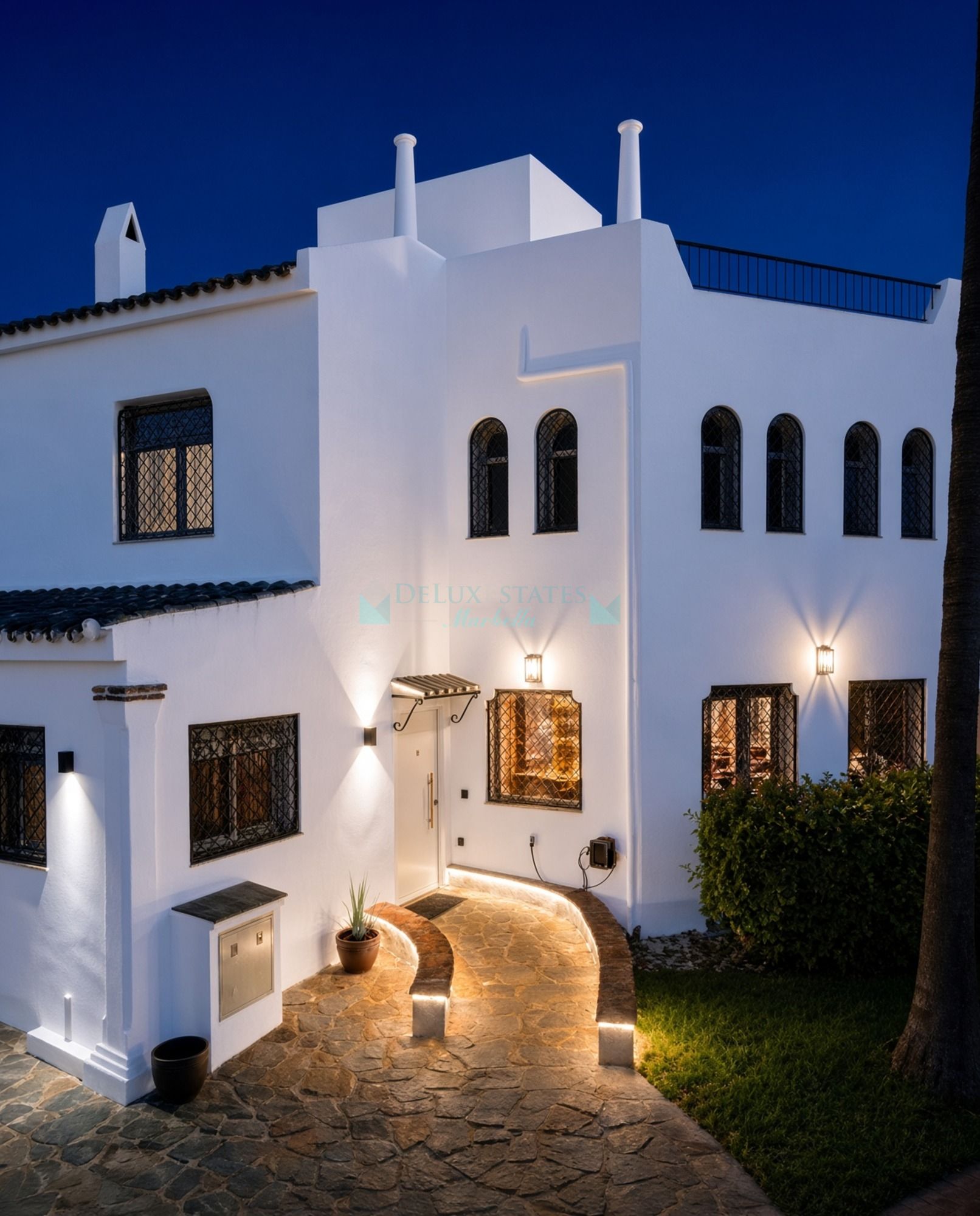 Semi Detached House for sale in Soleuropa, Nueva Andalucia