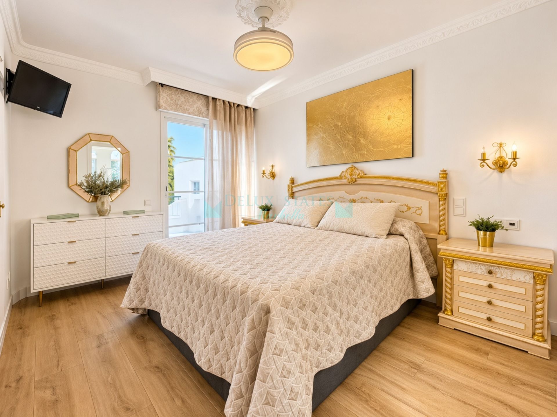 Semi Detached House for sale in Soleuropa, Nueva Andalucia