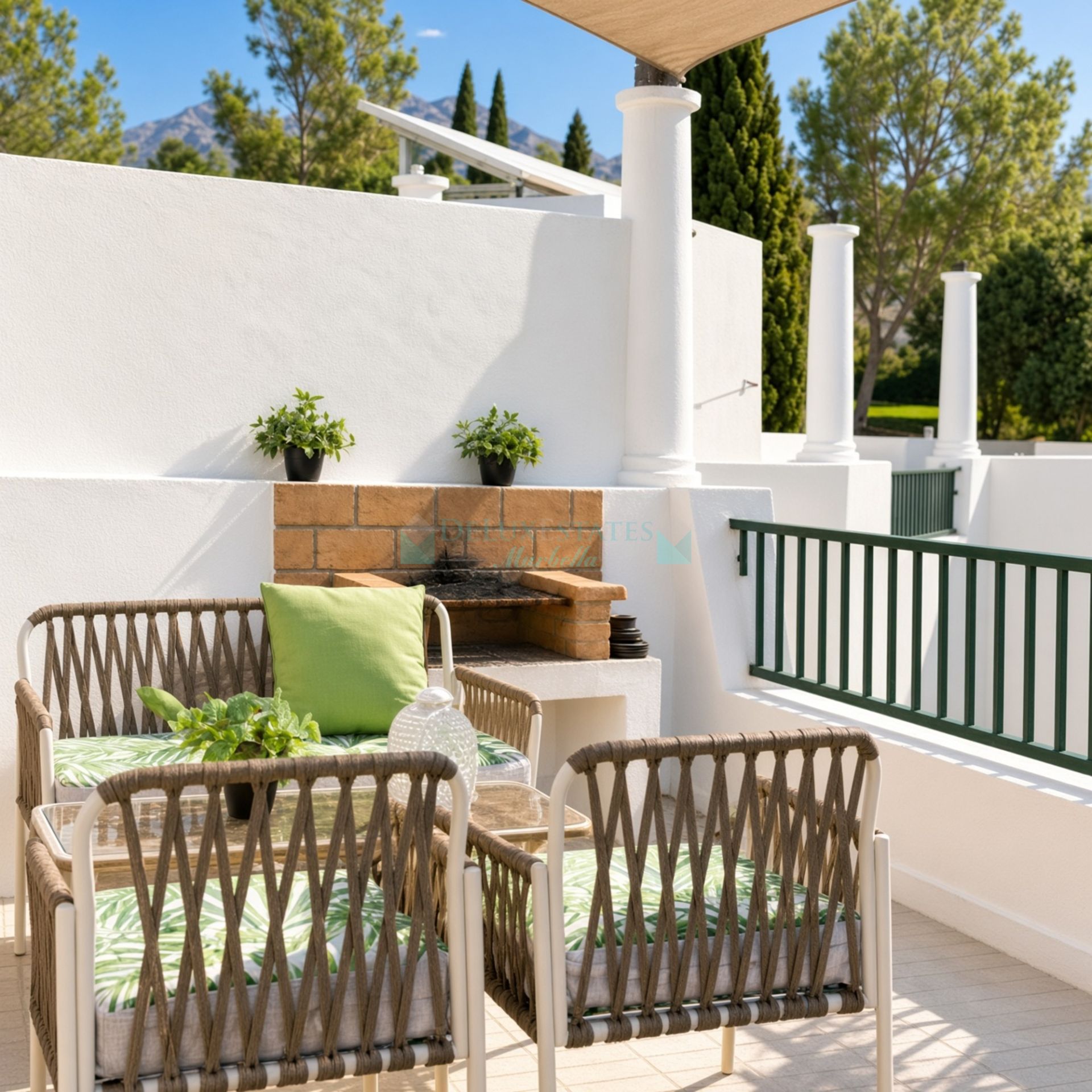 Semi Detached House for sale in Soleuropa, Nueva Andalucia