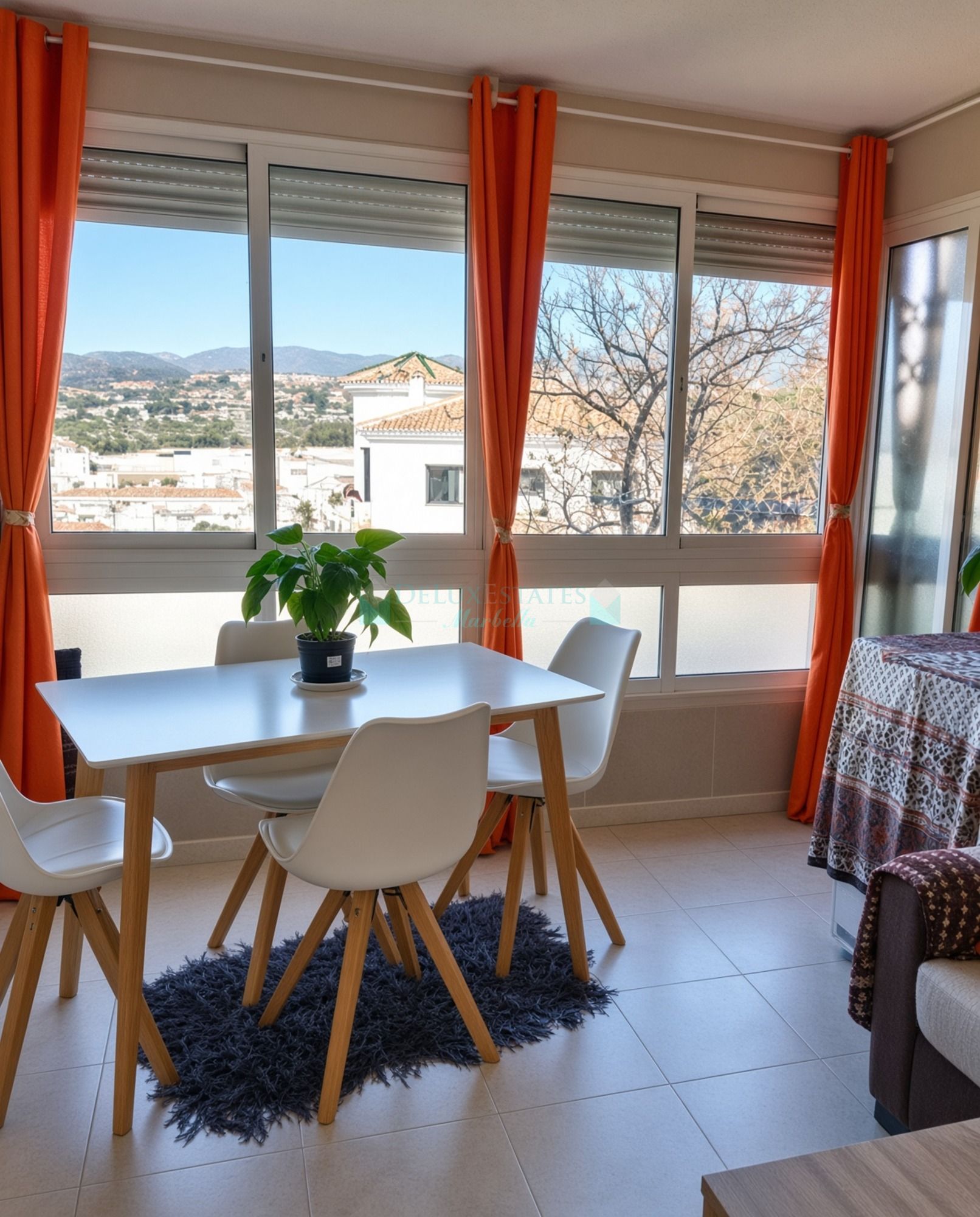 Apartment for sale in La Campana, Nueva Andalucia