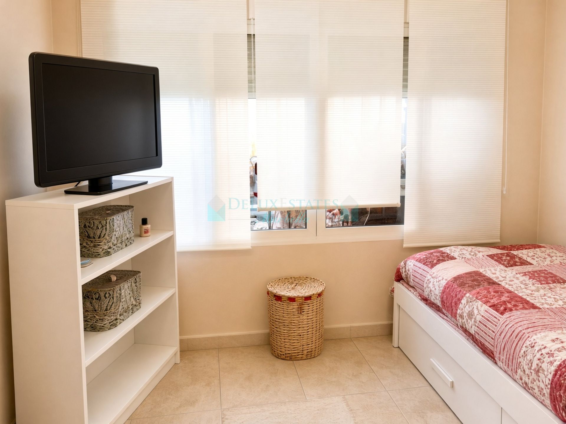 Apartment for sale in La Campana, Nueva Andalucia