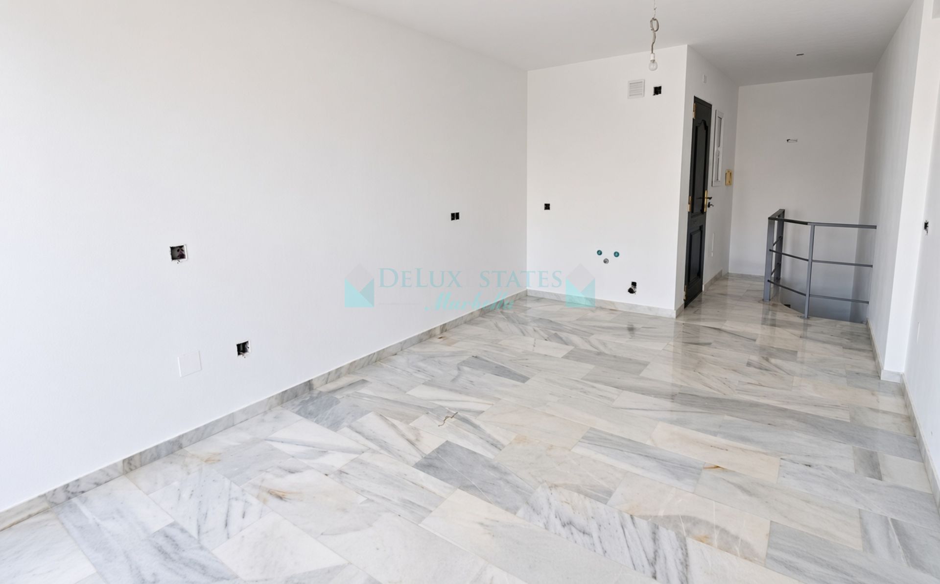 Duplex Penthouse for sale in Forest Hills, Estepona