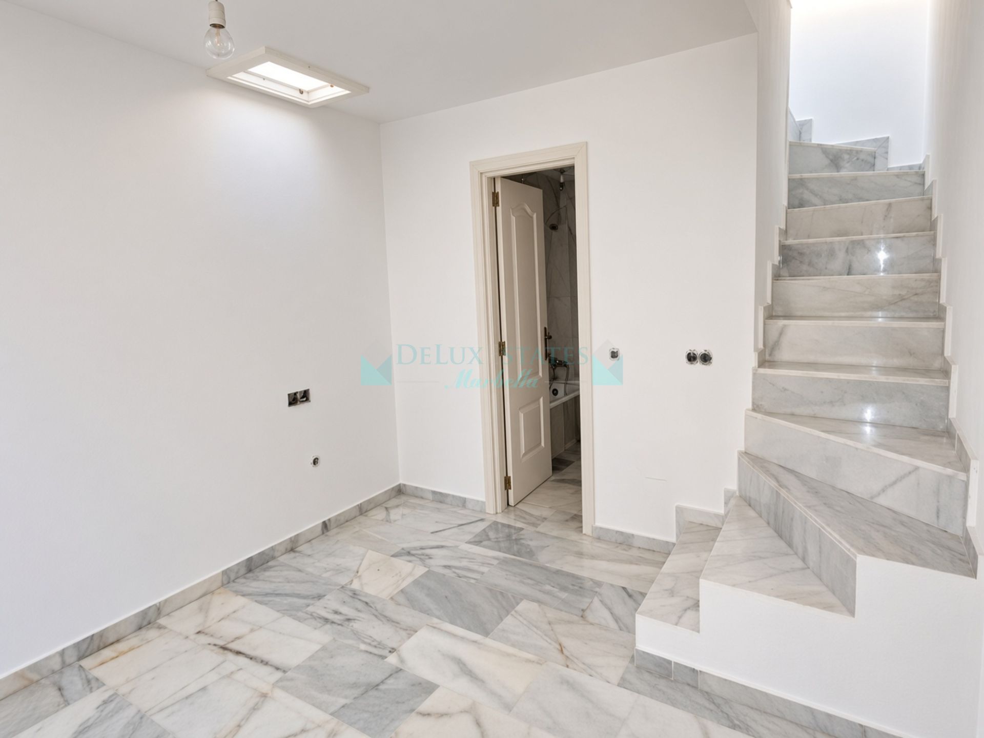 Duplex Penthouse for sale in Forest Hills, Estepona