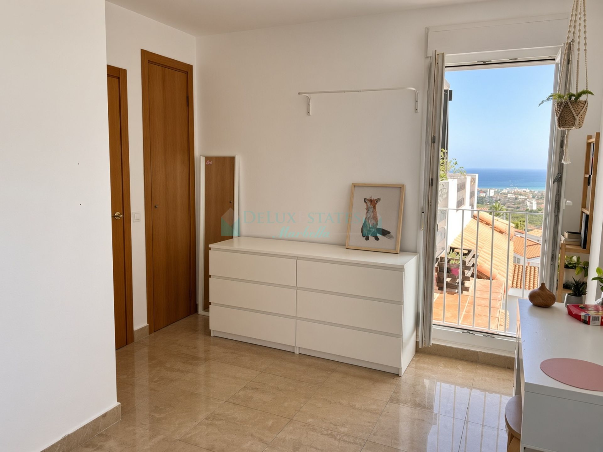 Duplex Penthouse for sale in Alcorrín, Manilva