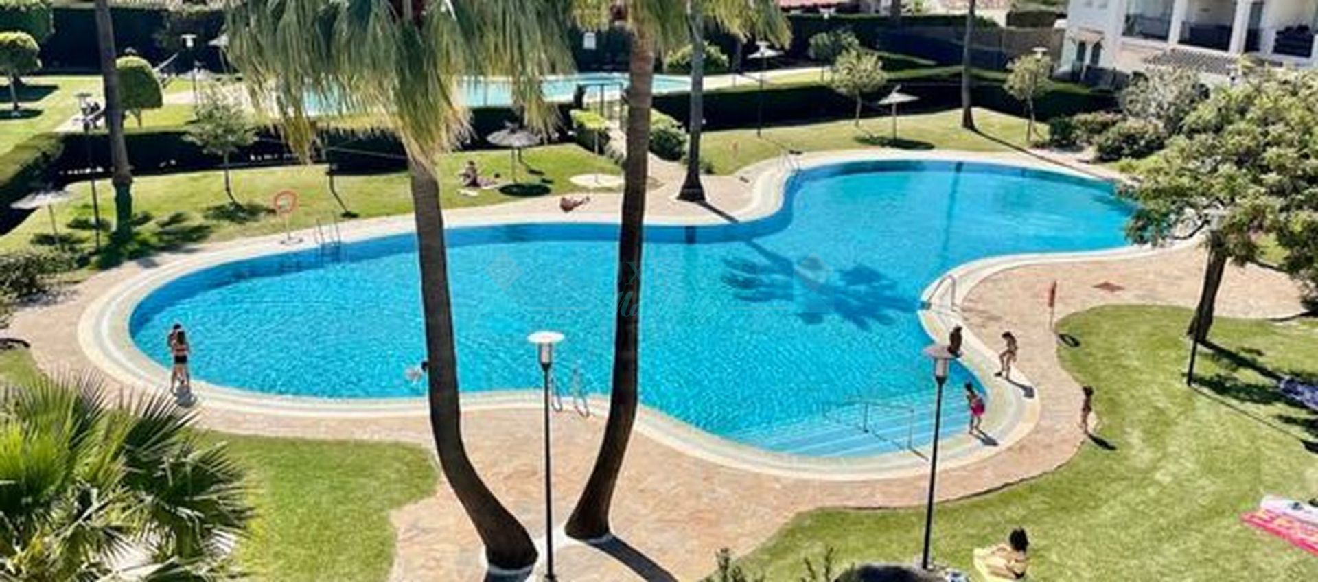 Apartment for sale in Lorcrisur, San Pedro de Alcantara