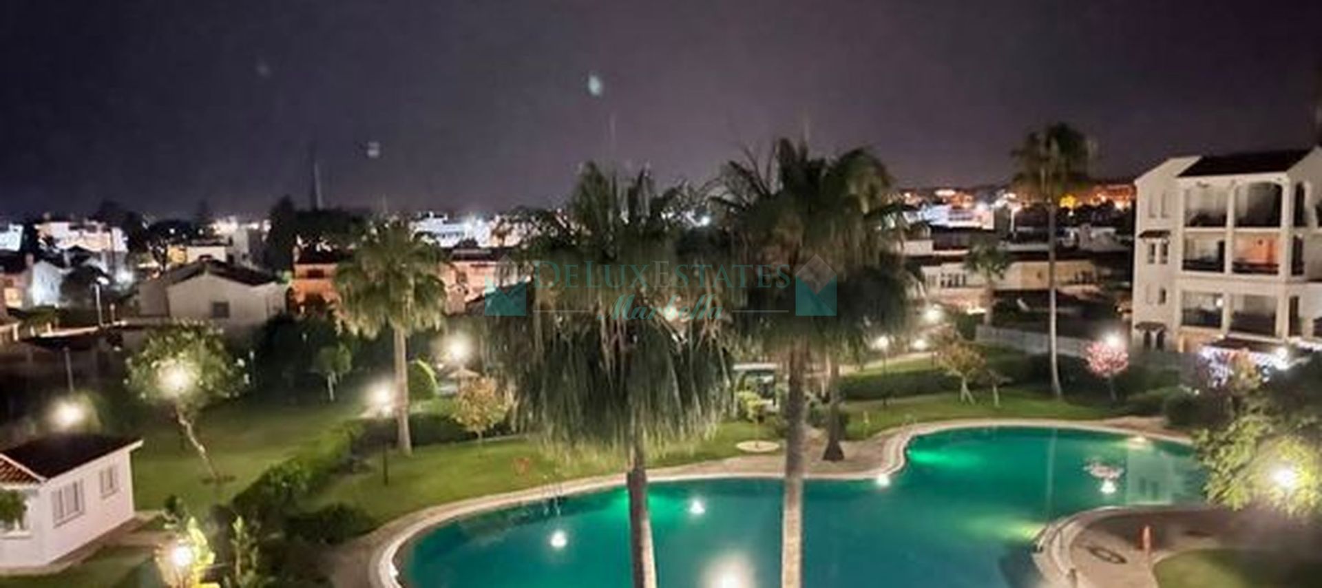 Apartment for sale in Lorcrisur, San Pedro de Alcantara