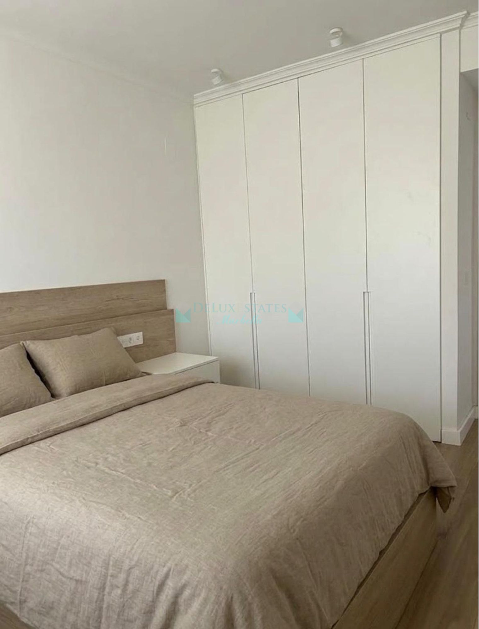 Apartment for sale in Lorcrisur, San Pedro de Alcantara