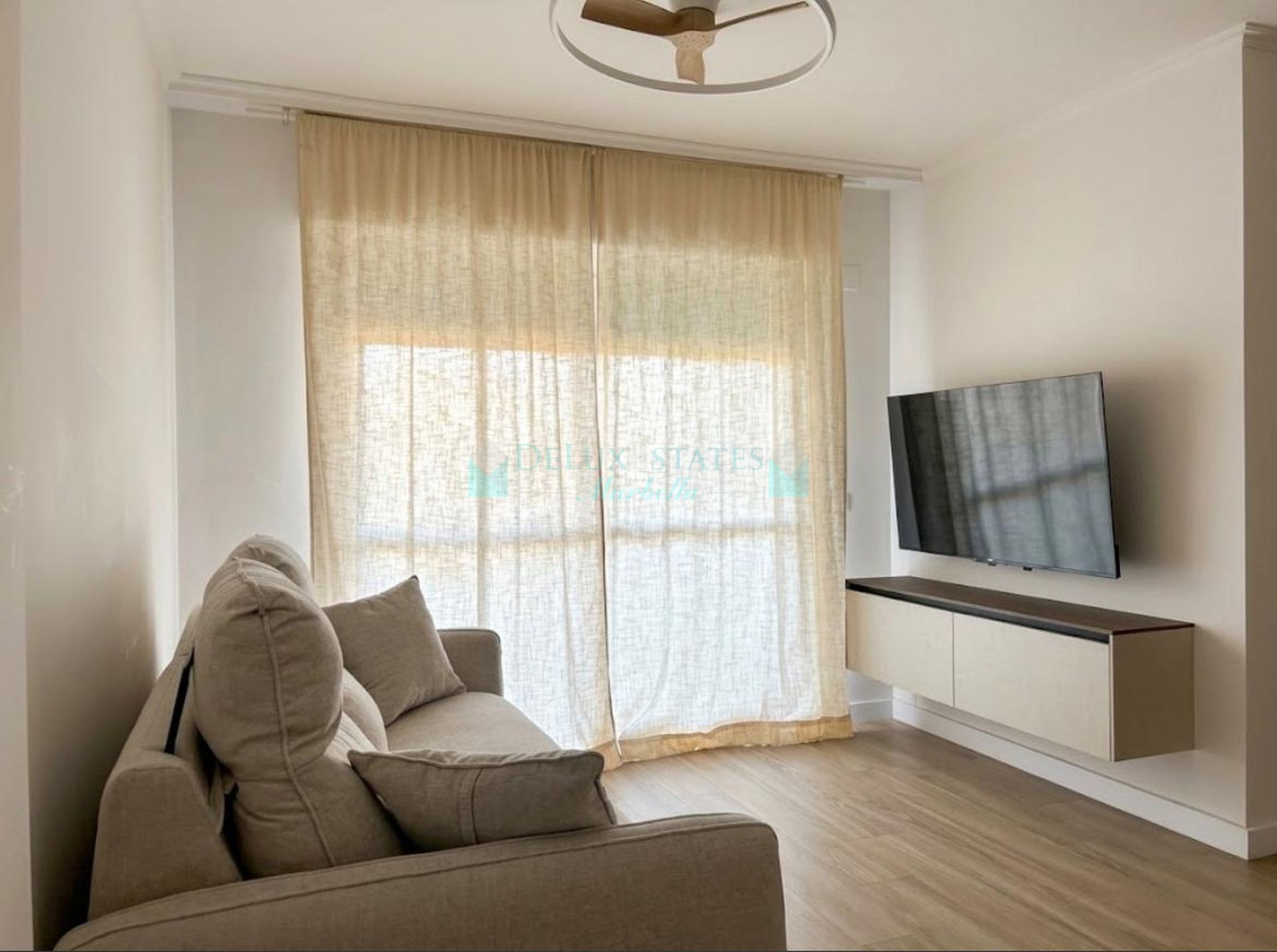 Apartment for sale in Lorcrisur, San Pedro de Alcantara
