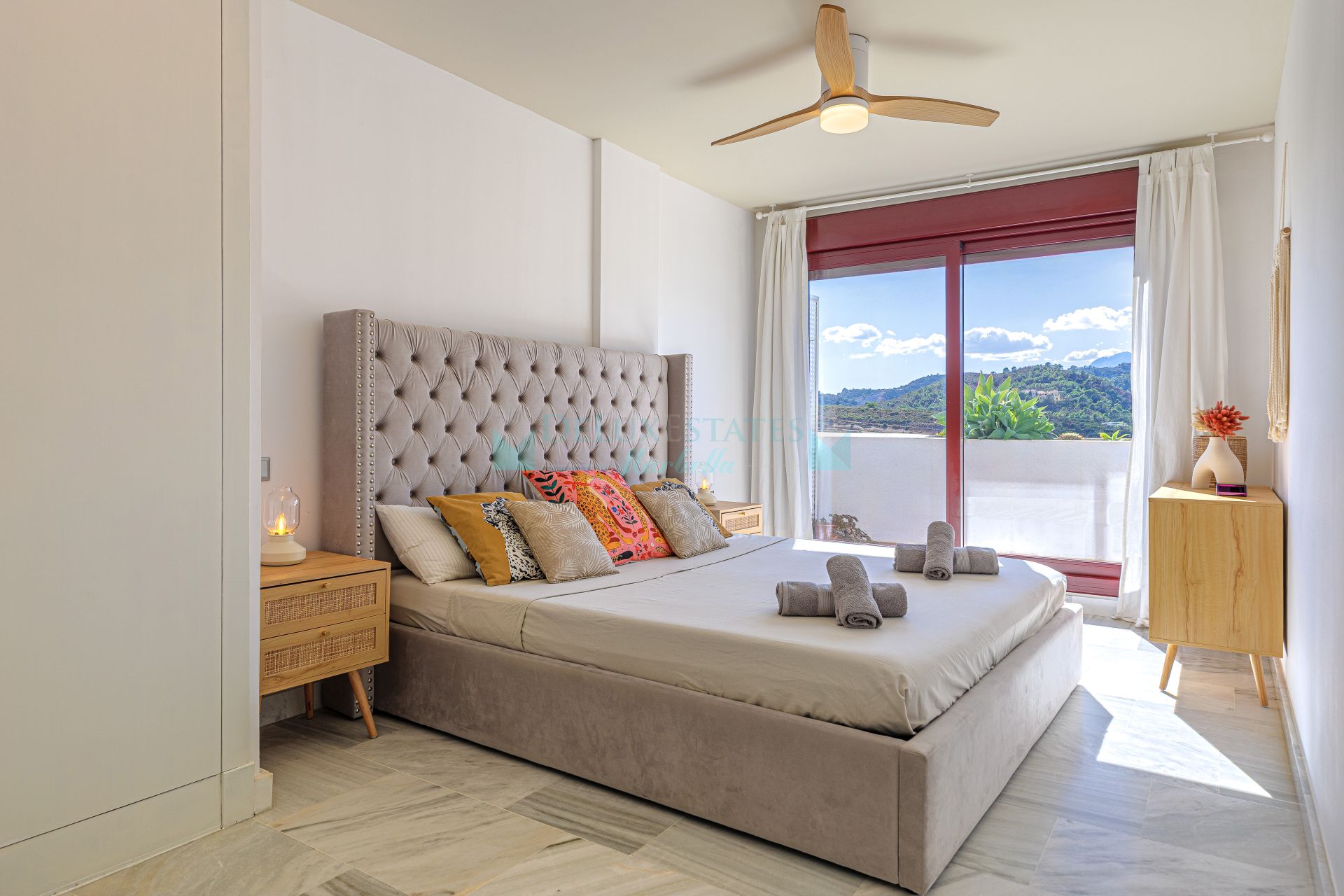 Apartment for sale in Parque Botanico, Estepona