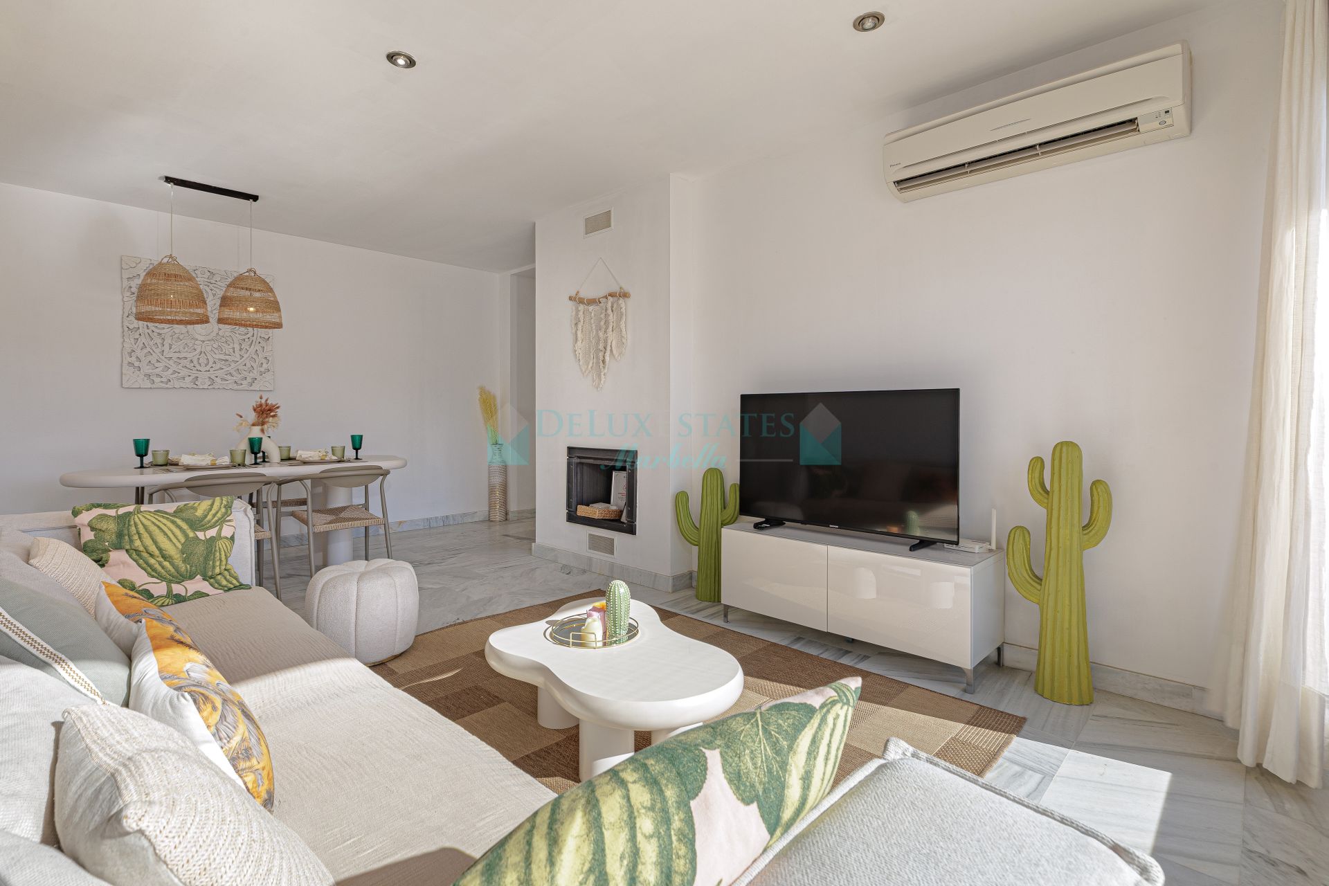 Apartment for sale in Parque Botanico, Estepona