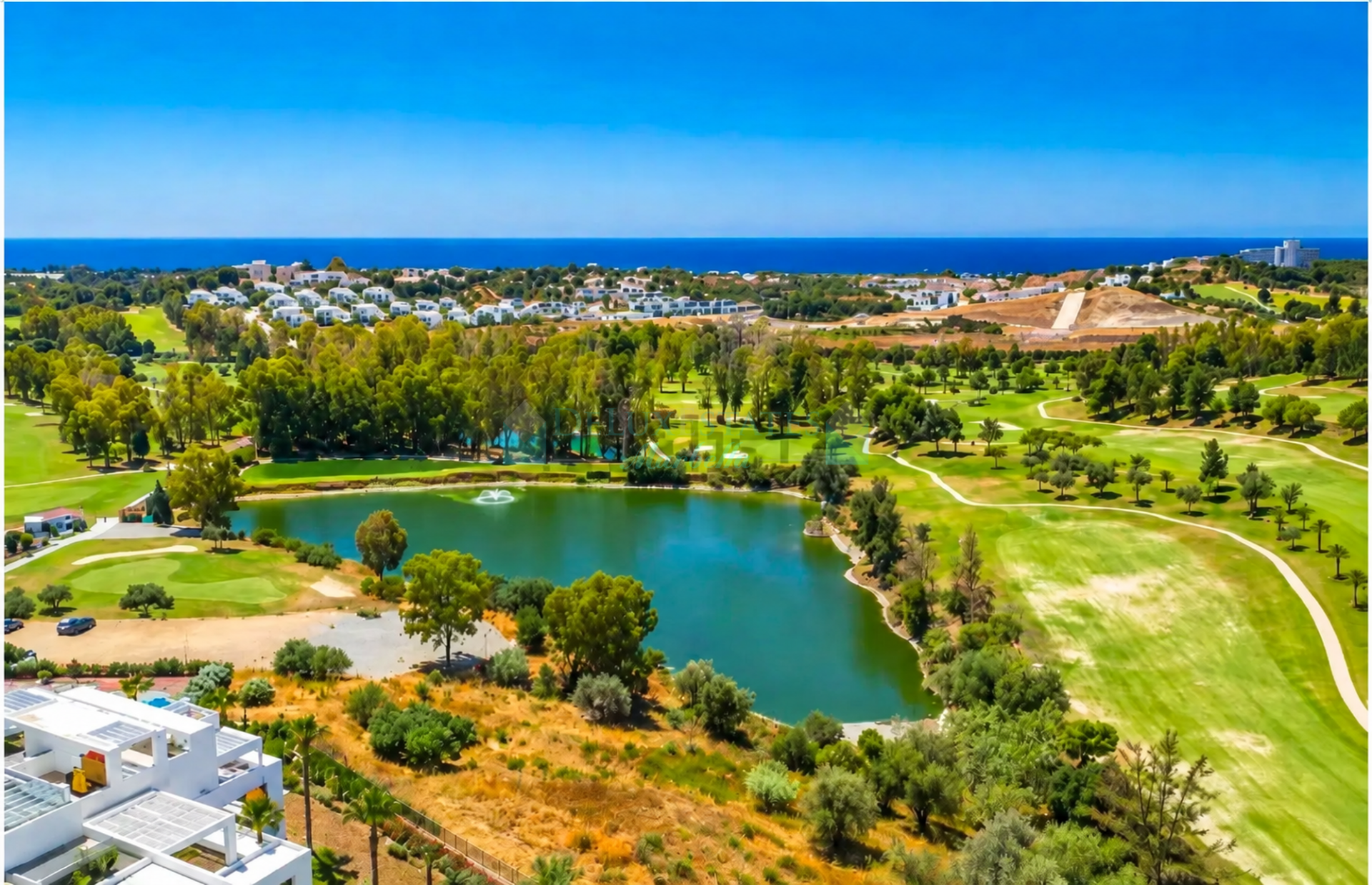 Duplex Penthouse for sale in Atalaya Hills, Benahavis