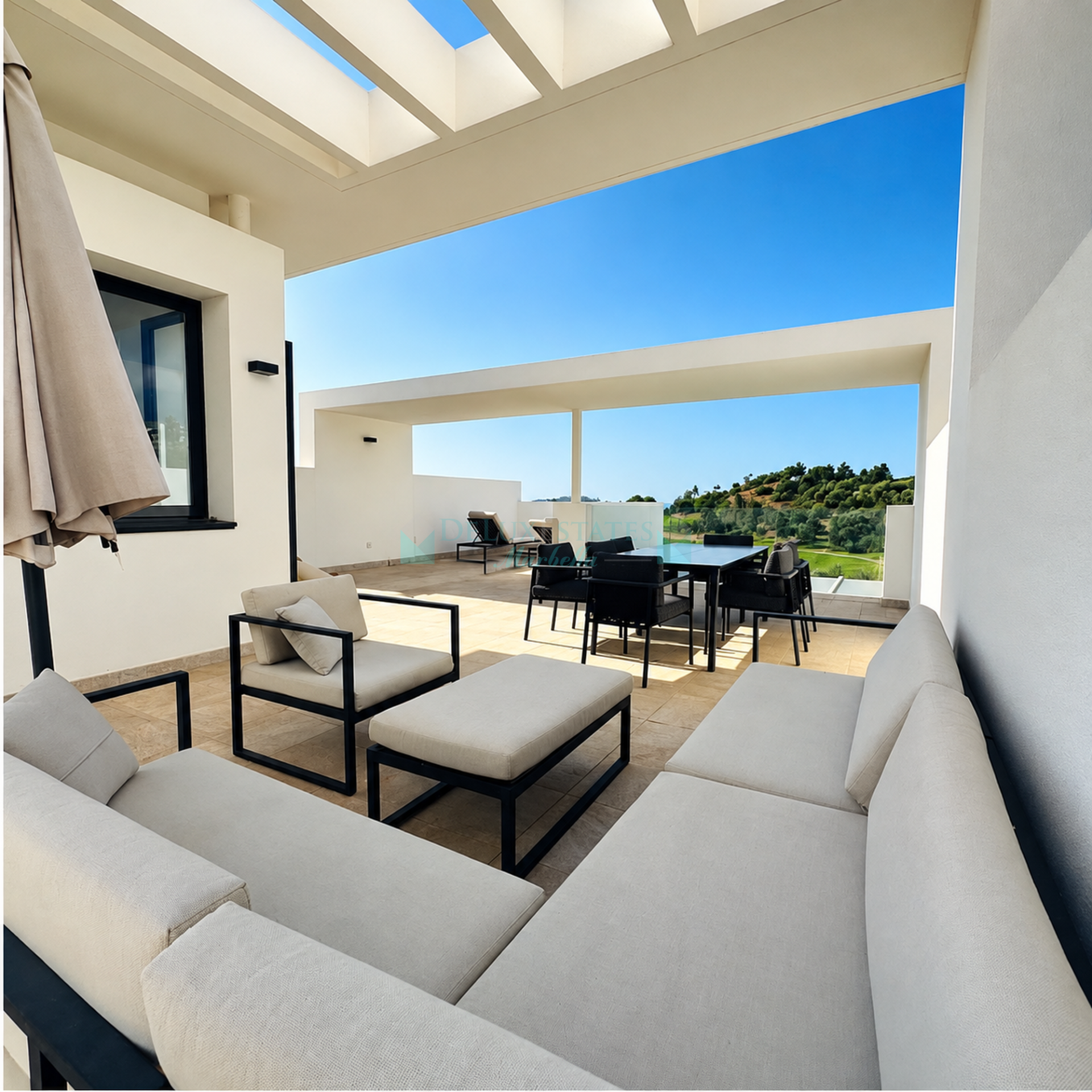 Duplex Penthouse for sale in Atalaya Hills, Benahavis