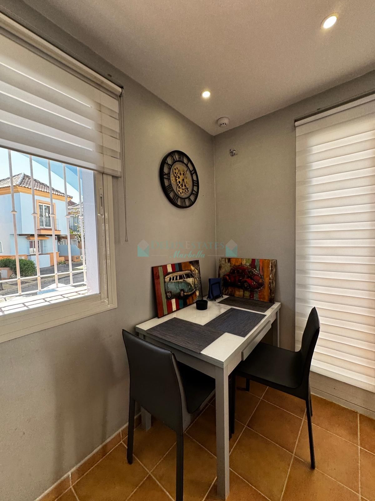Town House for sale in Aloha Lake Village, Nueva Andalucia