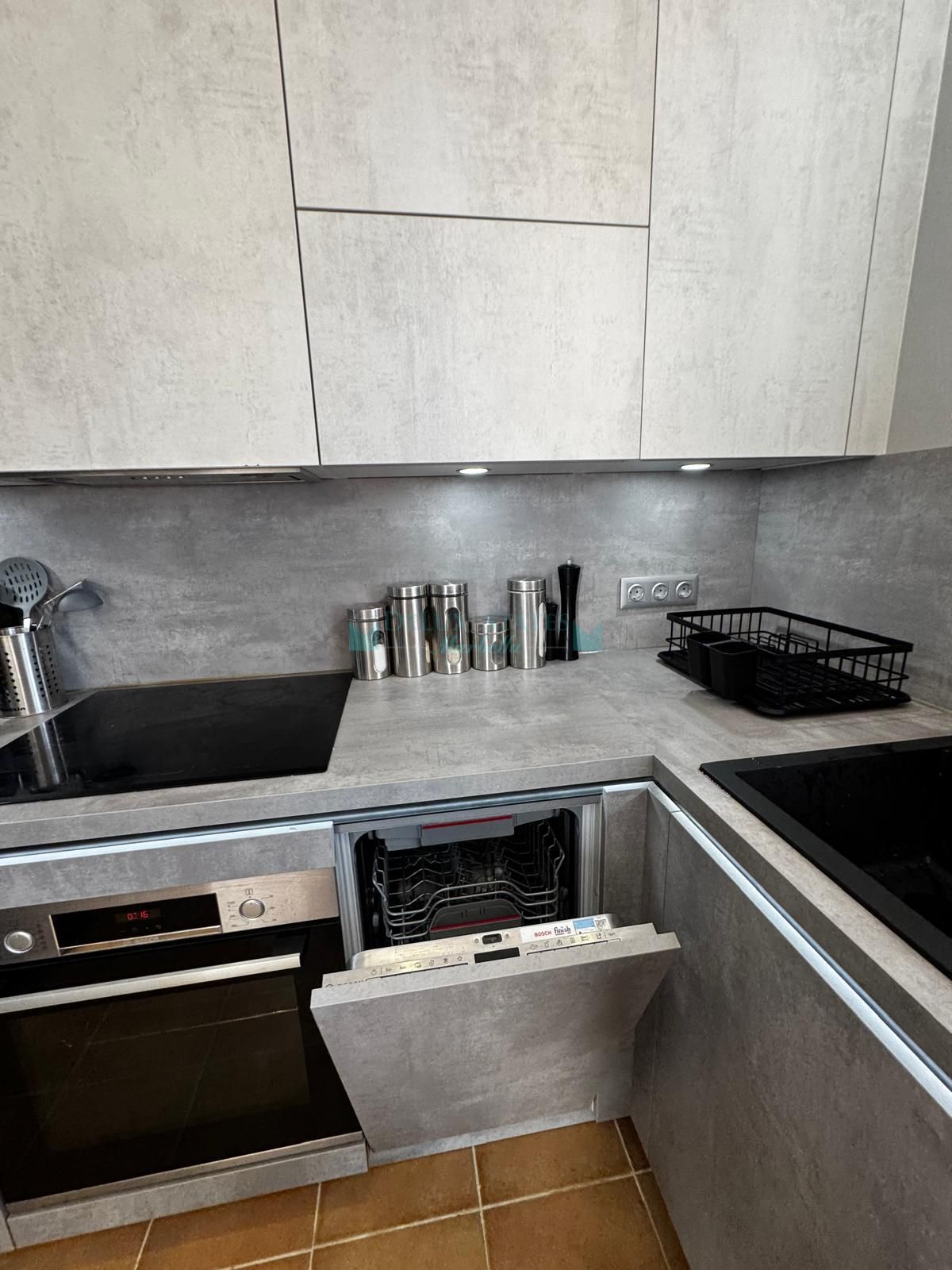Town House for sale in Aloha Lake Village, Nueva Andalucia