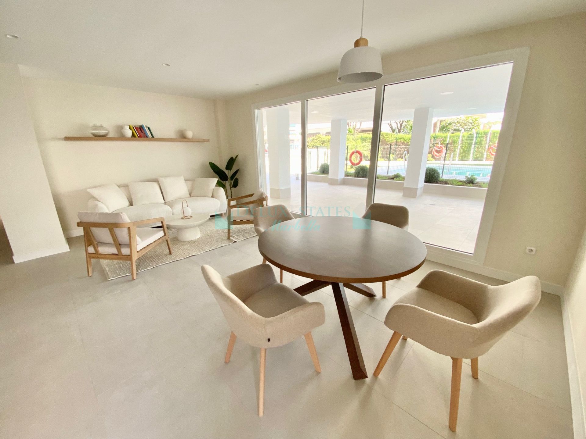 Apartamento en alquiler en Guadaiza, Nueva Andalucia