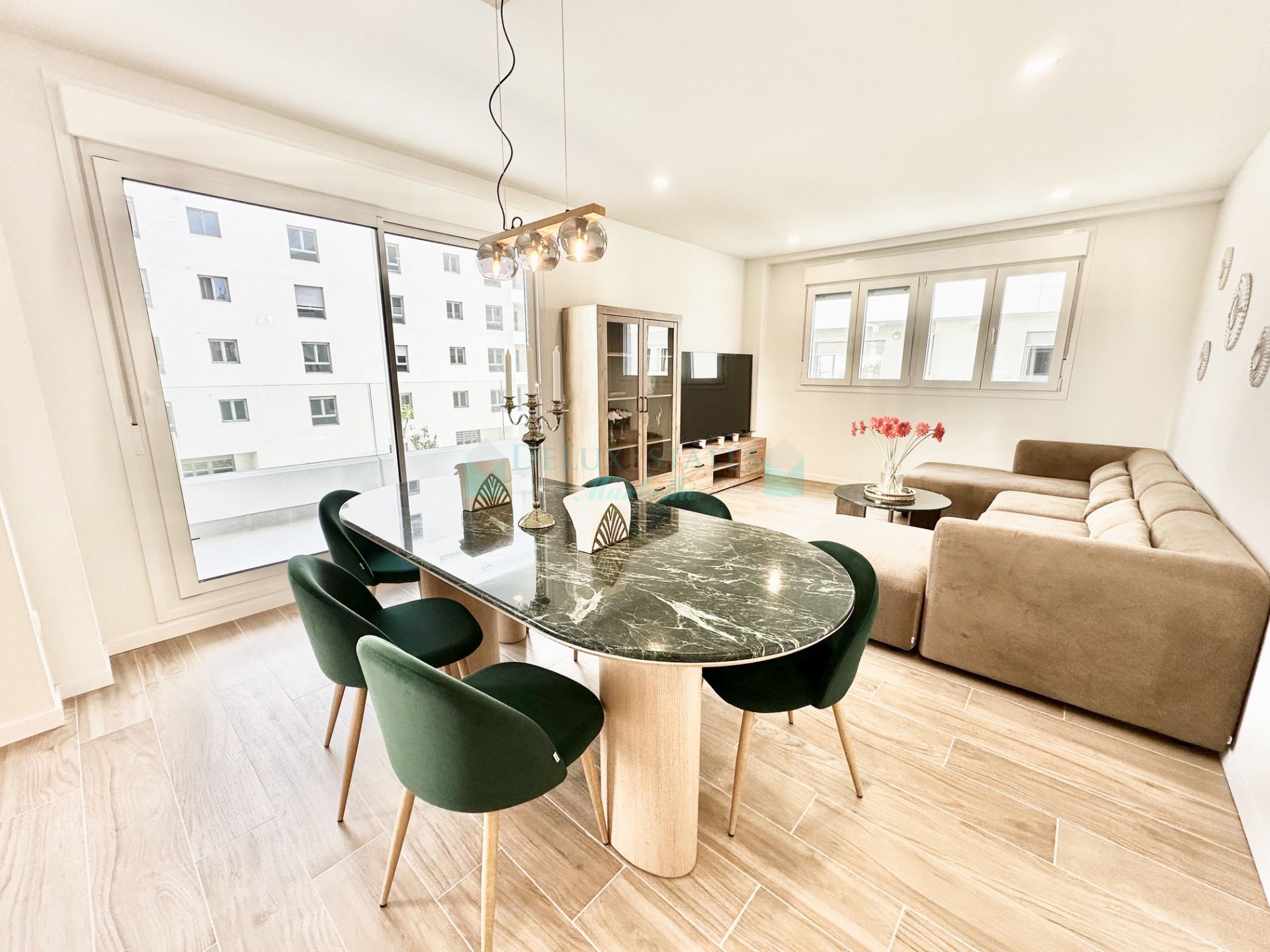 Apartamento en alquiler en Guadaiza, Nueva Andalucia
