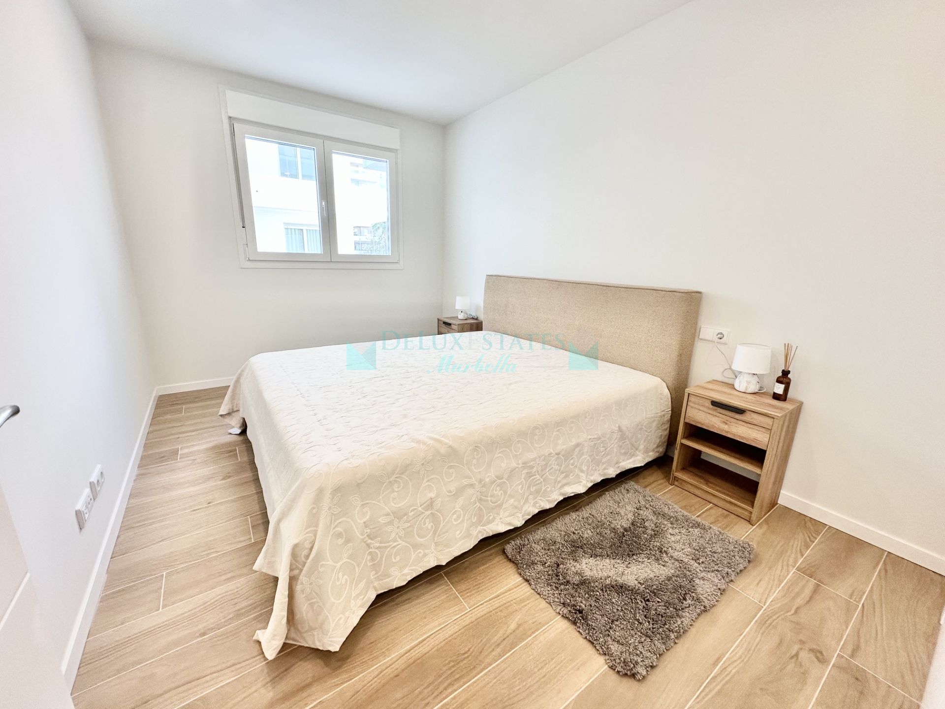 Apartamento en alquiler en Guadaiza, Nueva Andalucia