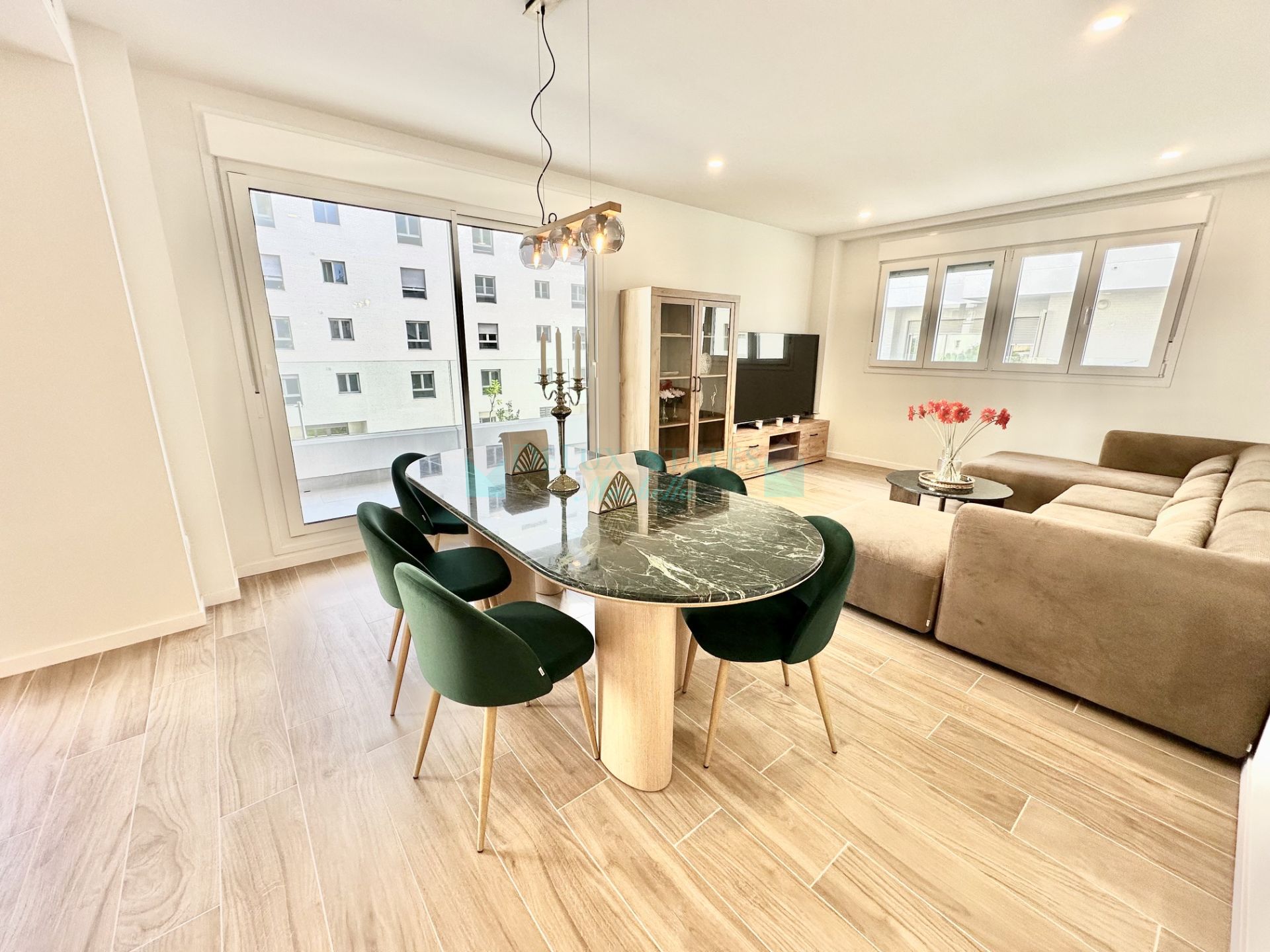 Apartamento en alquiler en Guadaiza, Nueva Andalucia