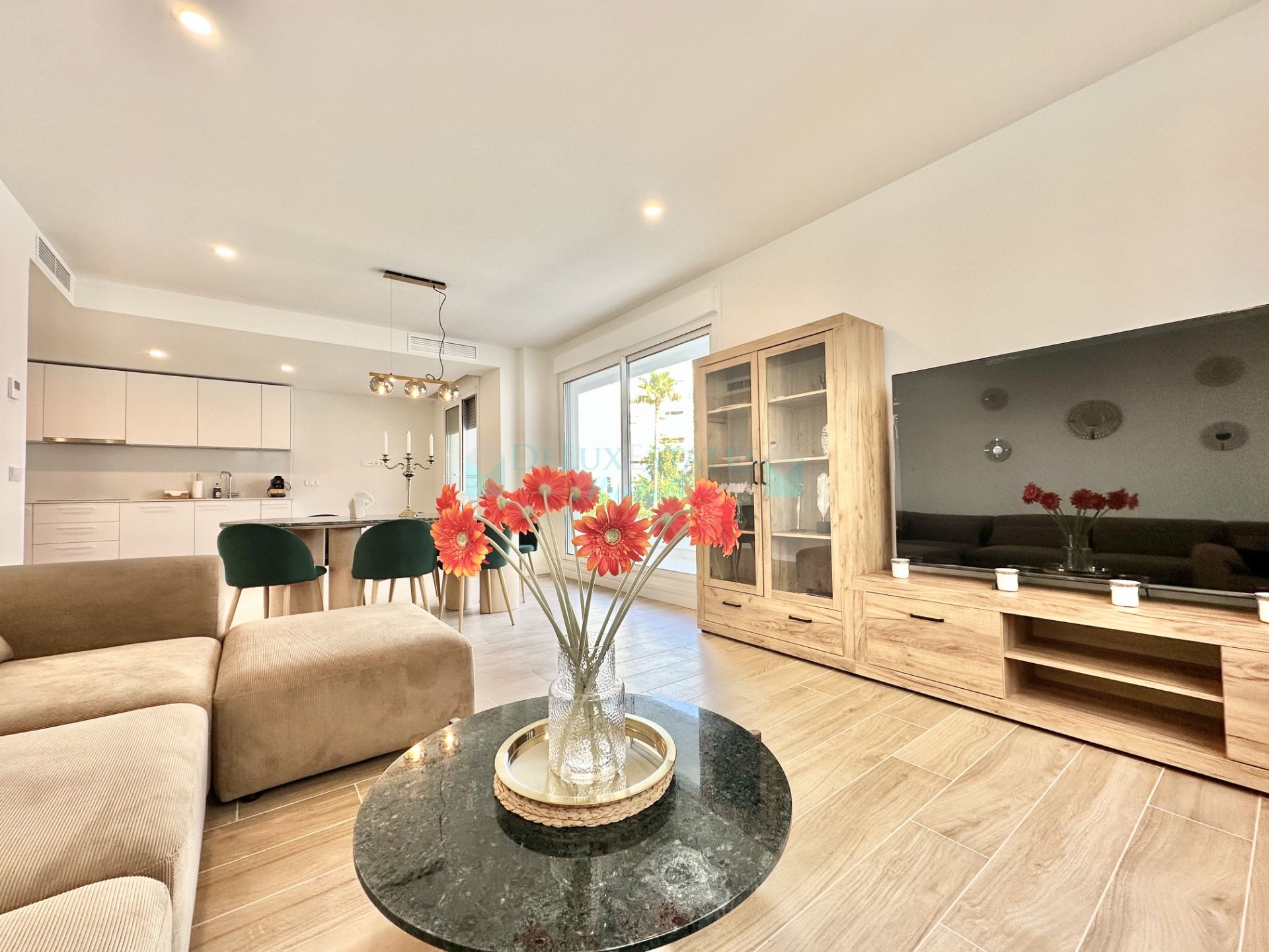 Apartamento en alquiler en Guadaiza, Nueva Andalucia