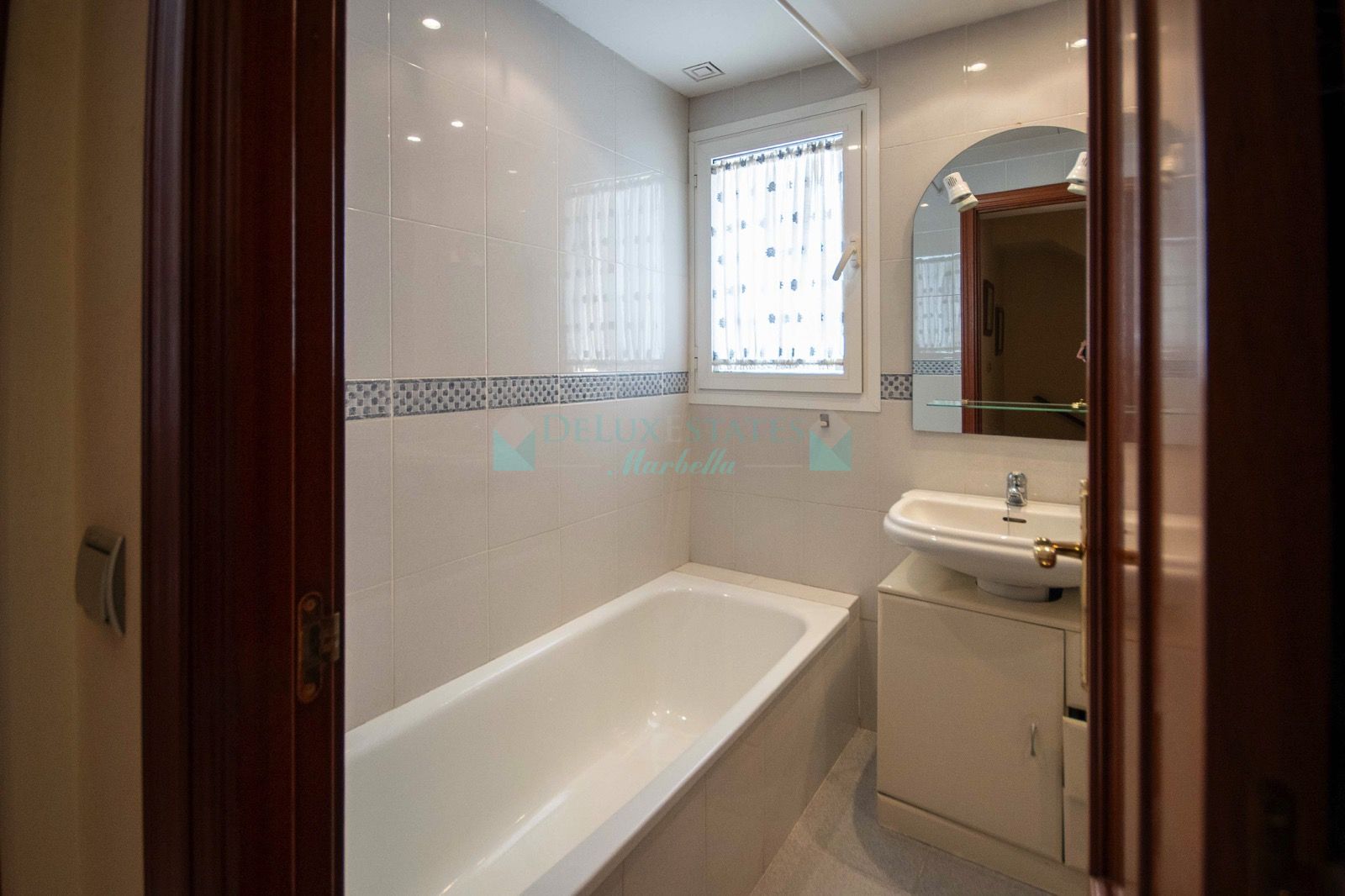 Town House for sale in Estepona Centre, Estepona