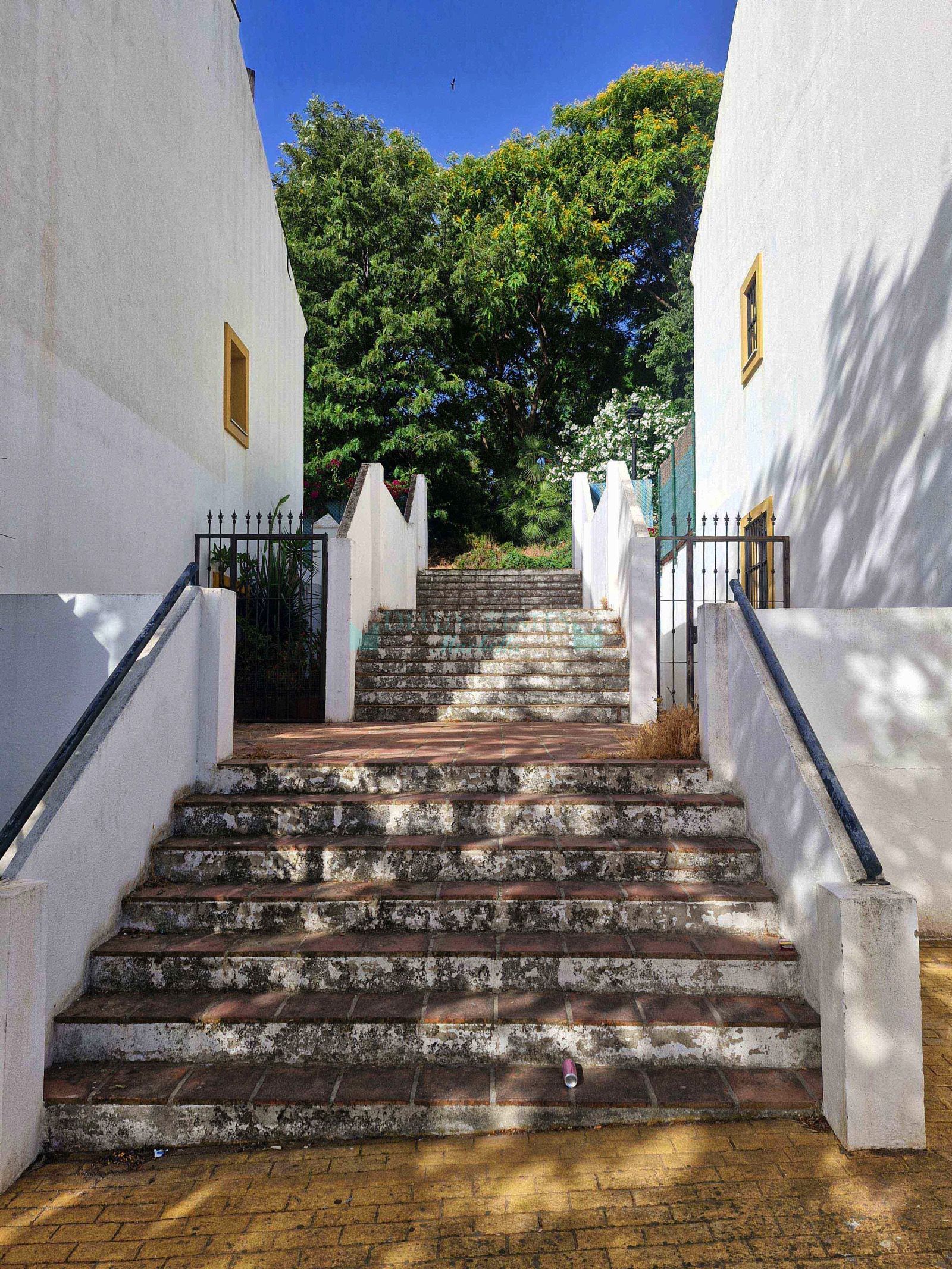 Town House for sale in Estepona Centre, Estepona