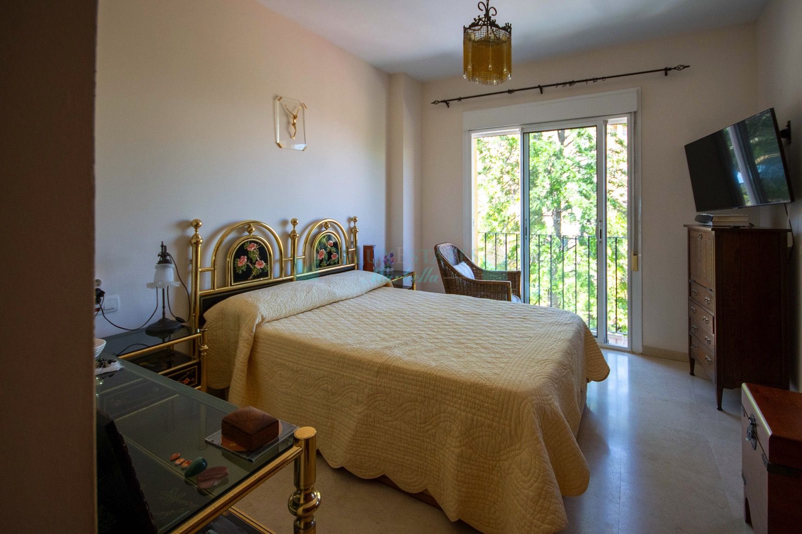 Town House for sale in Estepona Centre, Estepona