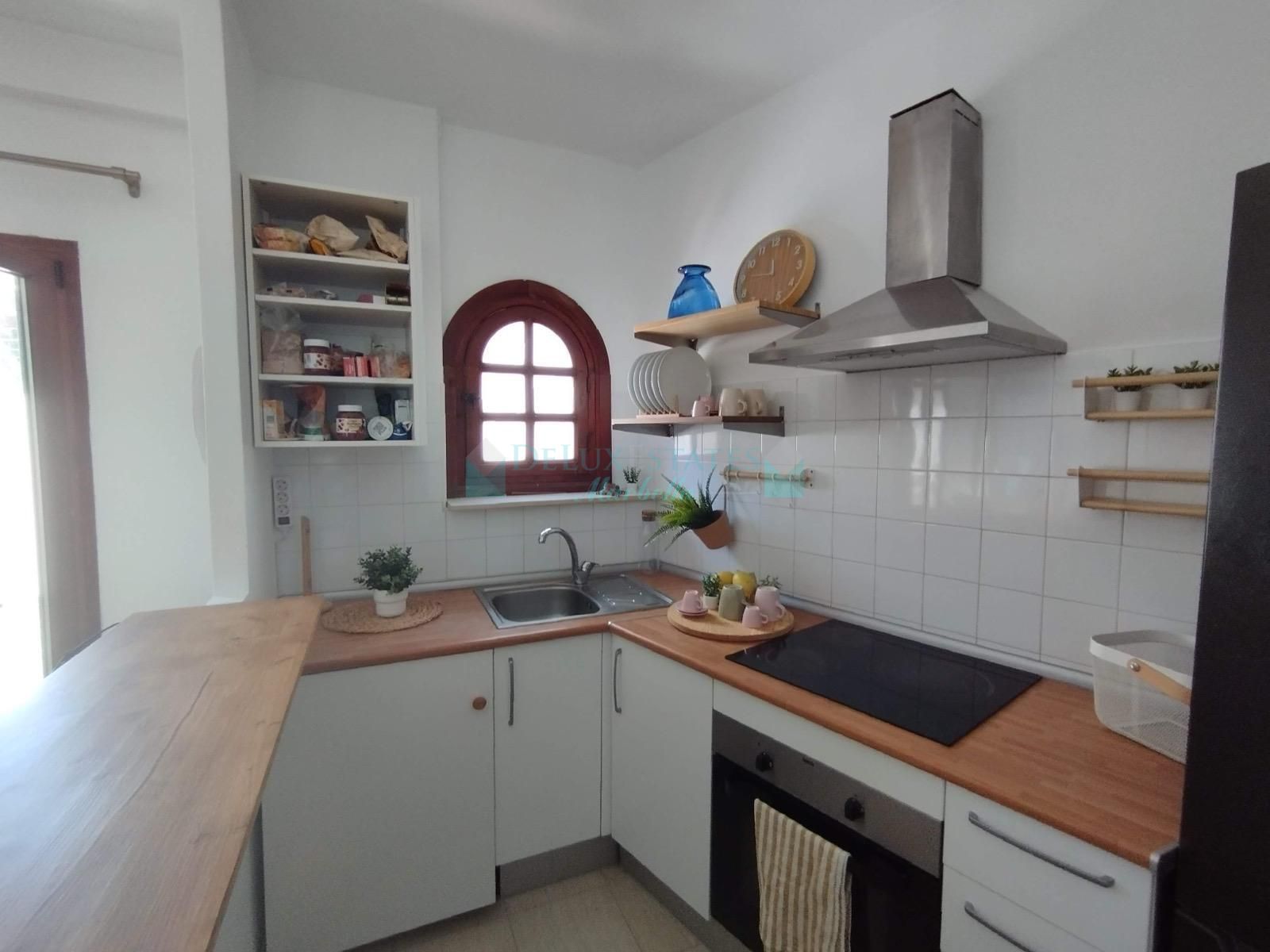 Semi Detached House for sale in Estepona Old Town, Estepona