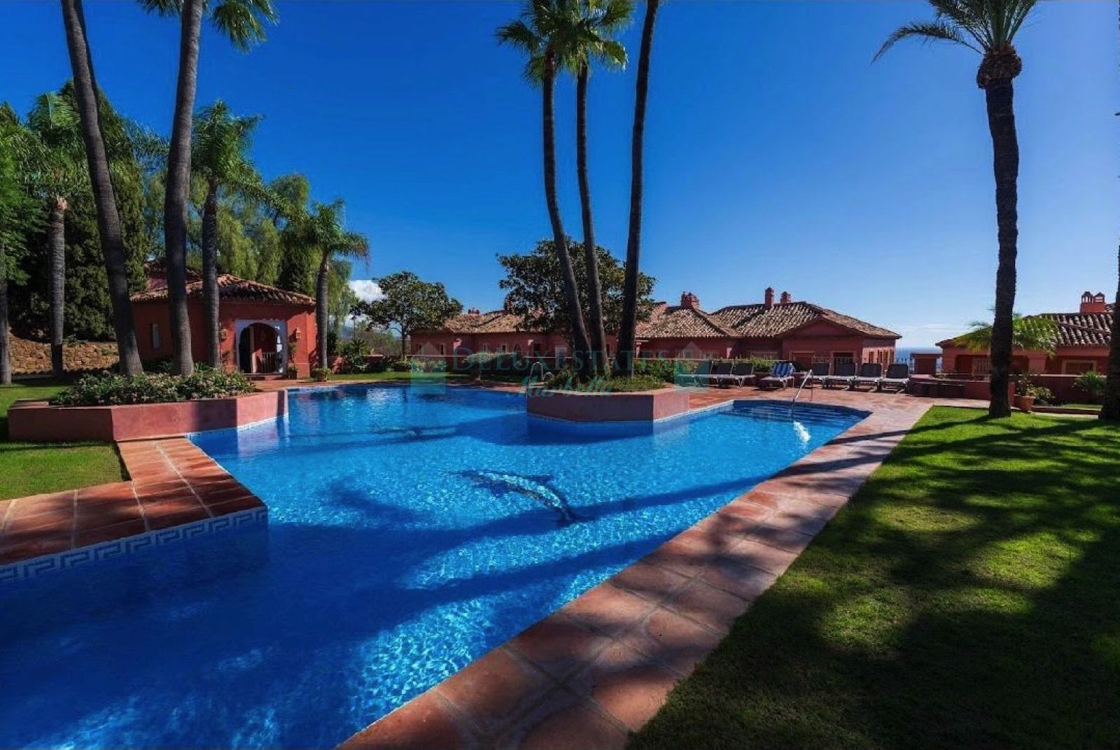 Town House for sale in La Quinta, Benahavis