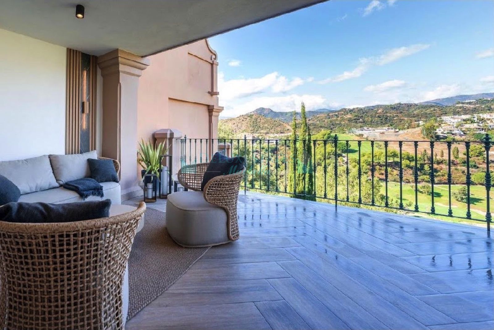 Town House for sale in La Quinta, Benahavis