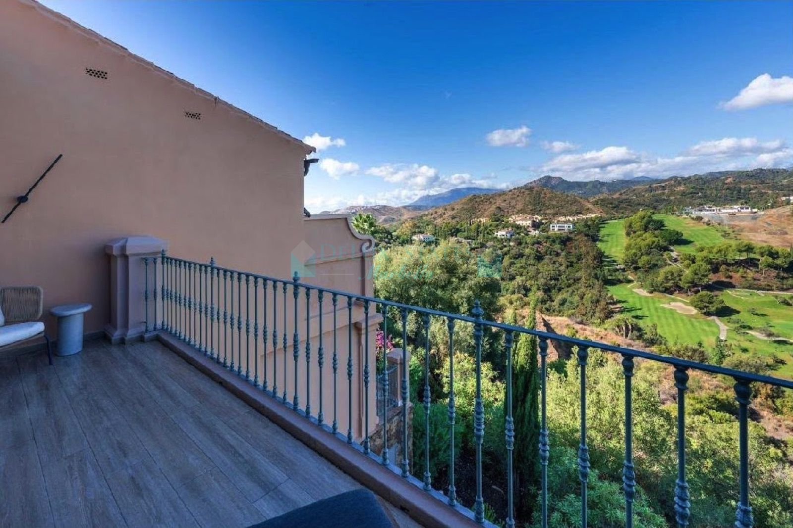 Town House for sale in La Quinta, Benahavis