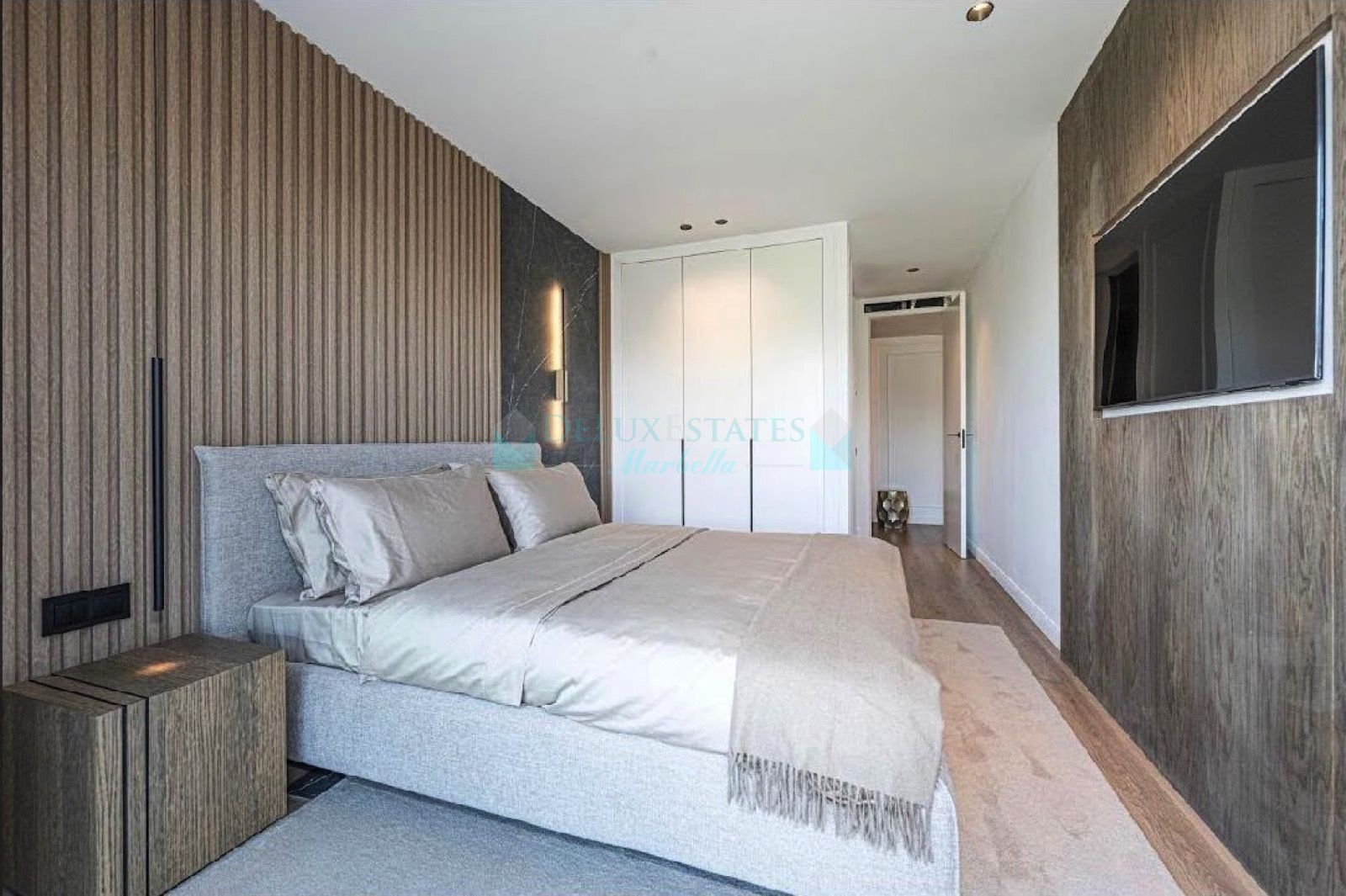 Town House for sale in La Quinta, Benahavis