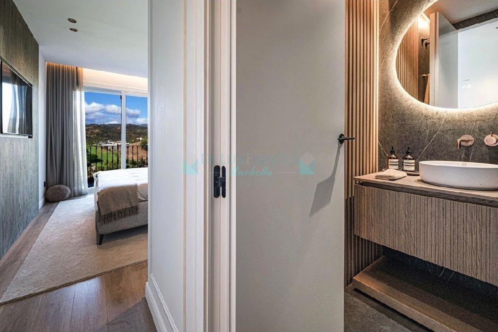 Town House for sale in La Quinta, Benahavis