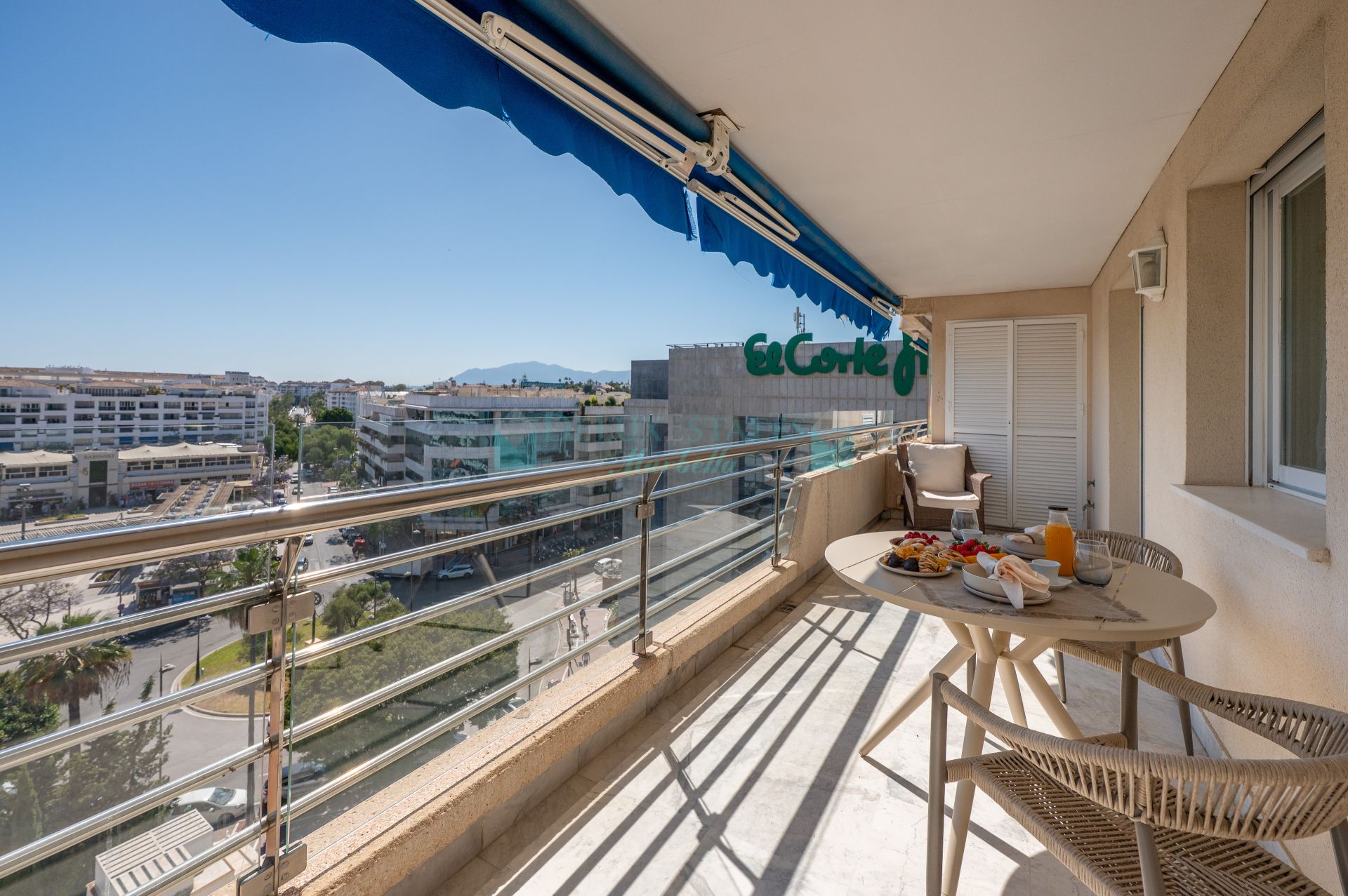 Apartment for sale in Marina Banus, Marbella - Puerto Banus