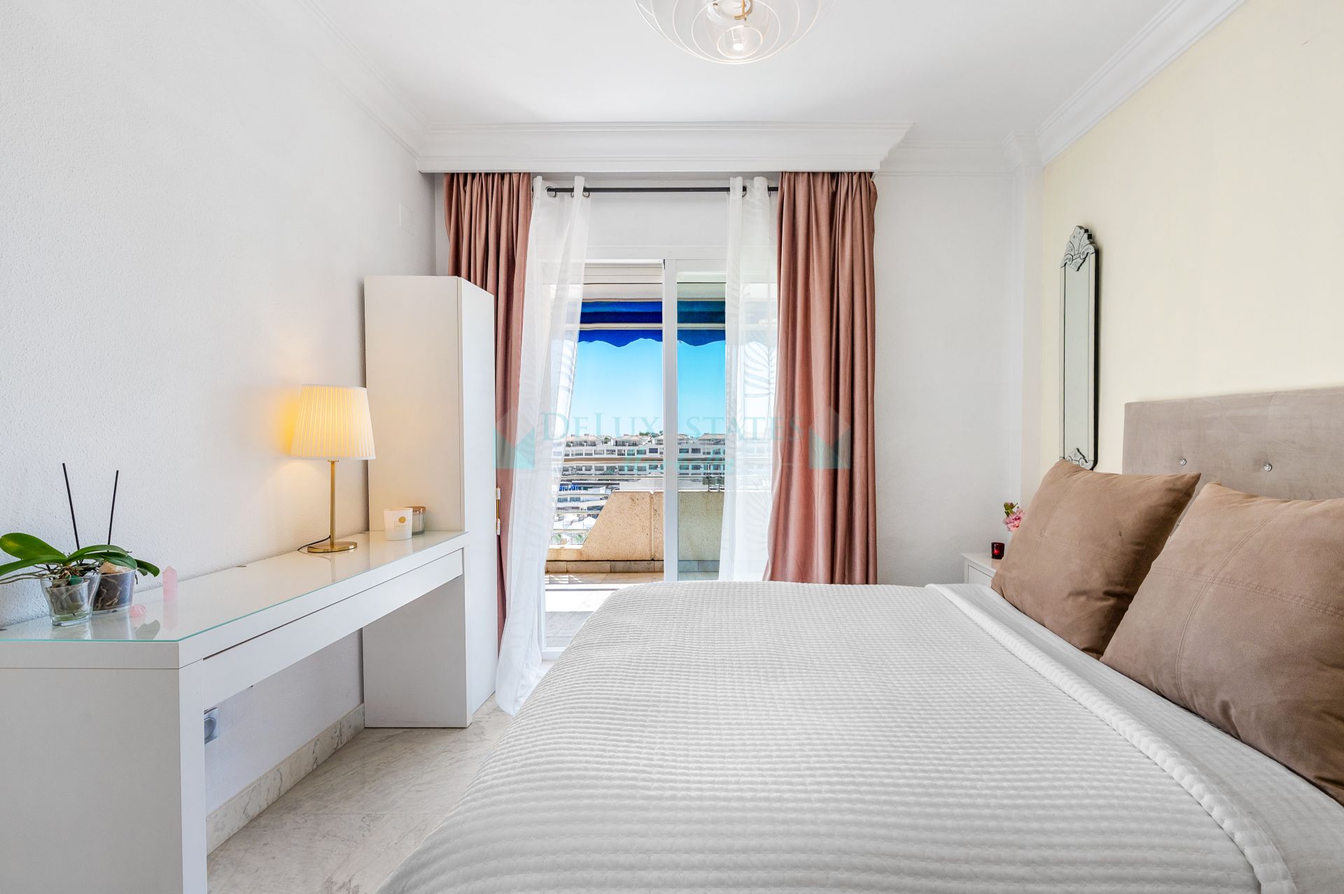 Apartment for sale in Marina Banus, Marbella - Puerto Banus