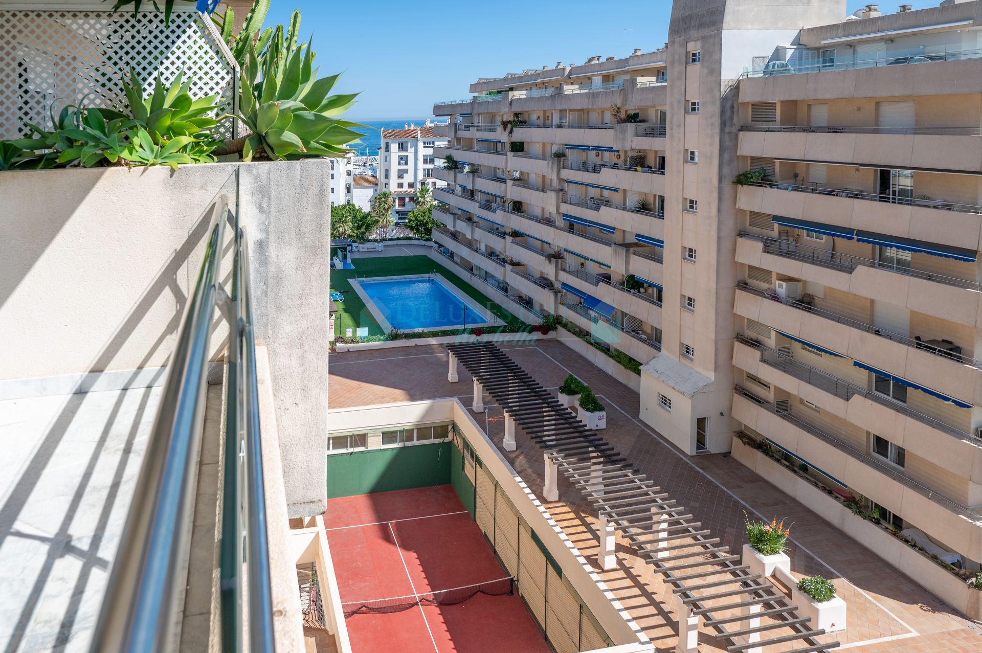 Apartment for sale in Marina Banus, Marbella - Puerto Banus