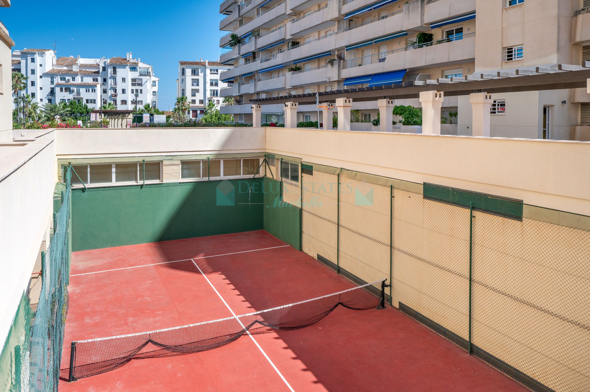 Apartment for sale in Marina Banus, Marbella - Puerto Banus