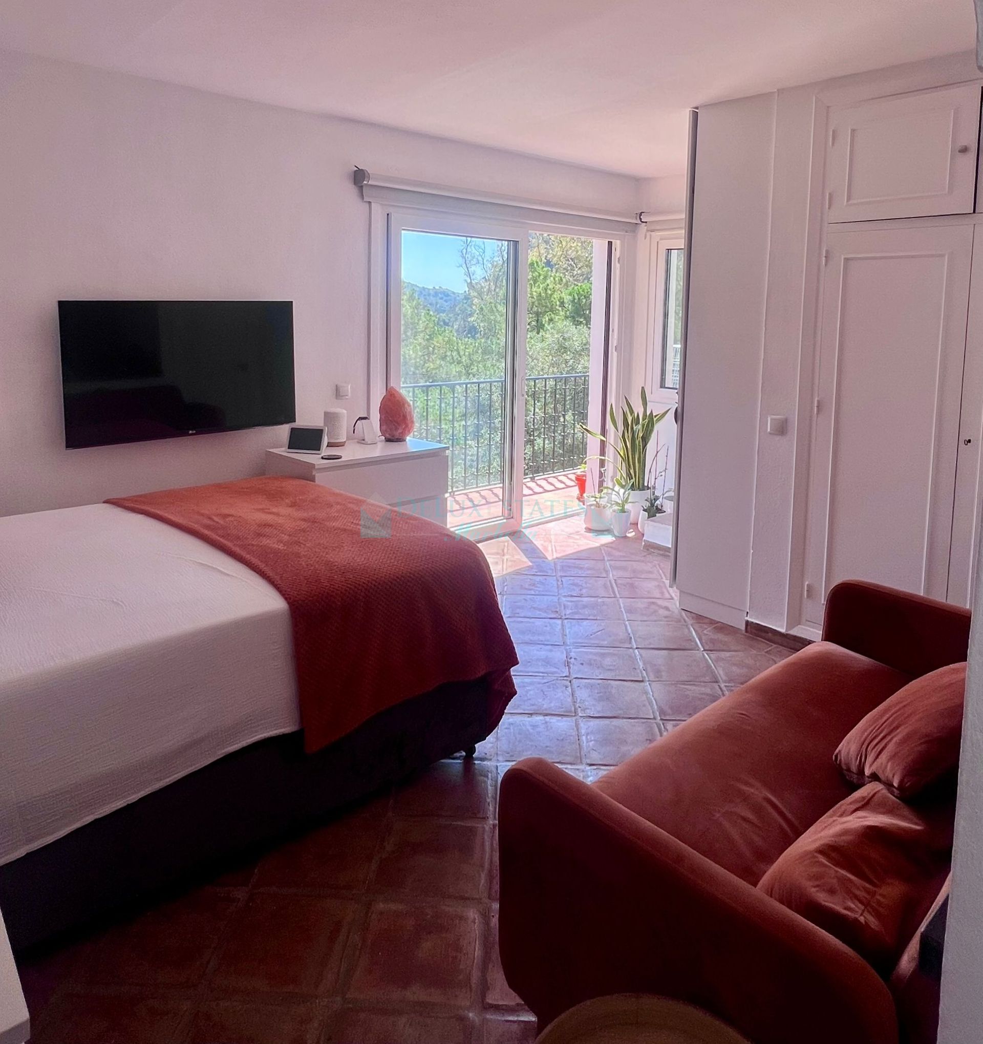 Studio for sale in Benahavis Centro, Benahavis